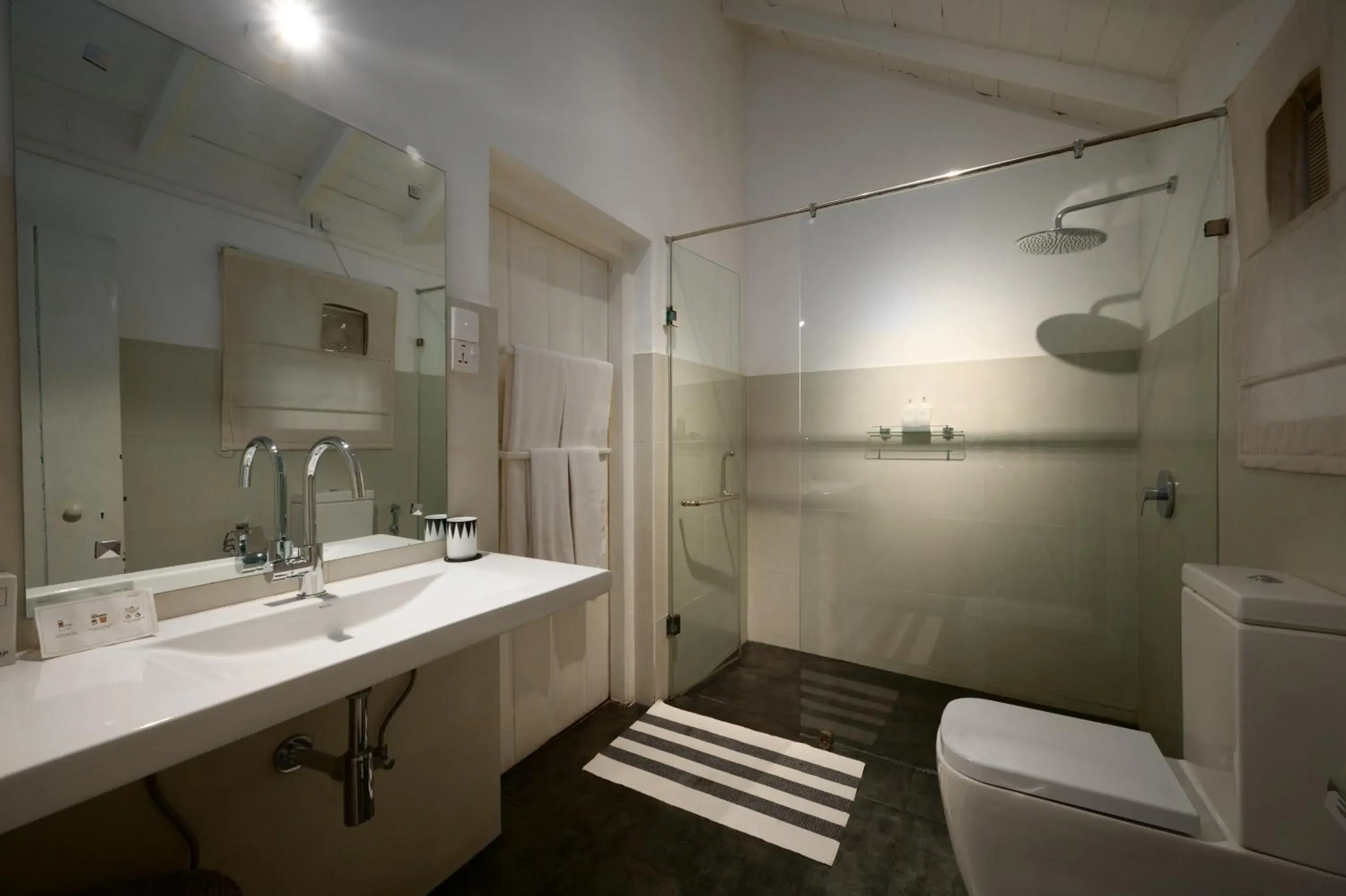 Shower, Bathroom in Ferncliff Bungalow