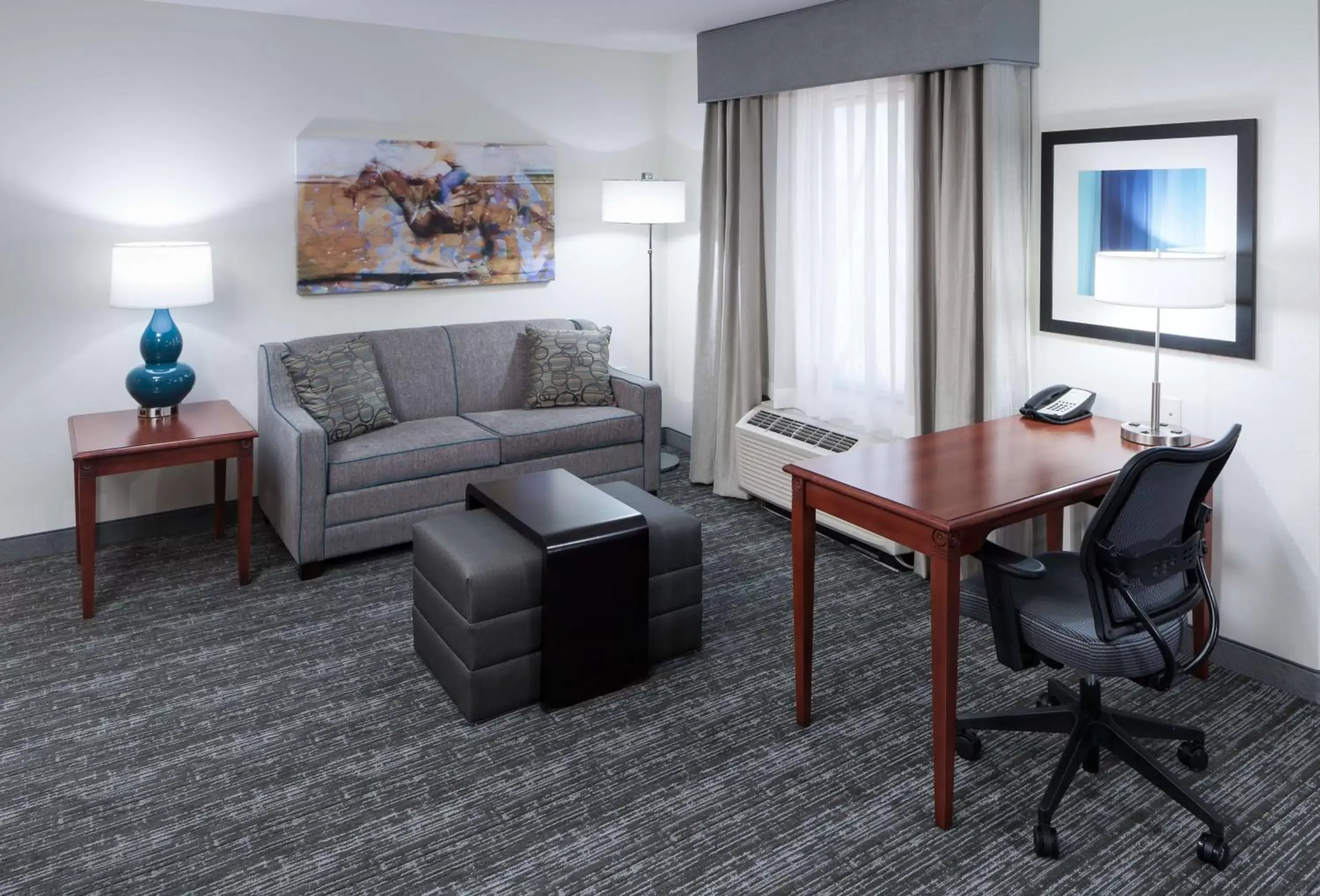 Living room, Seating Area in Homewood Suites Denton