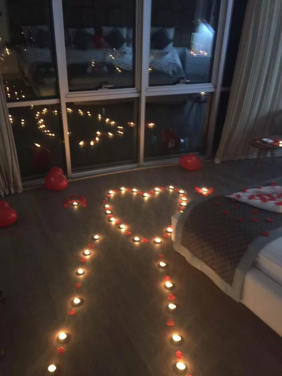 City view, Bed in Elips Royal Hotel & SPA