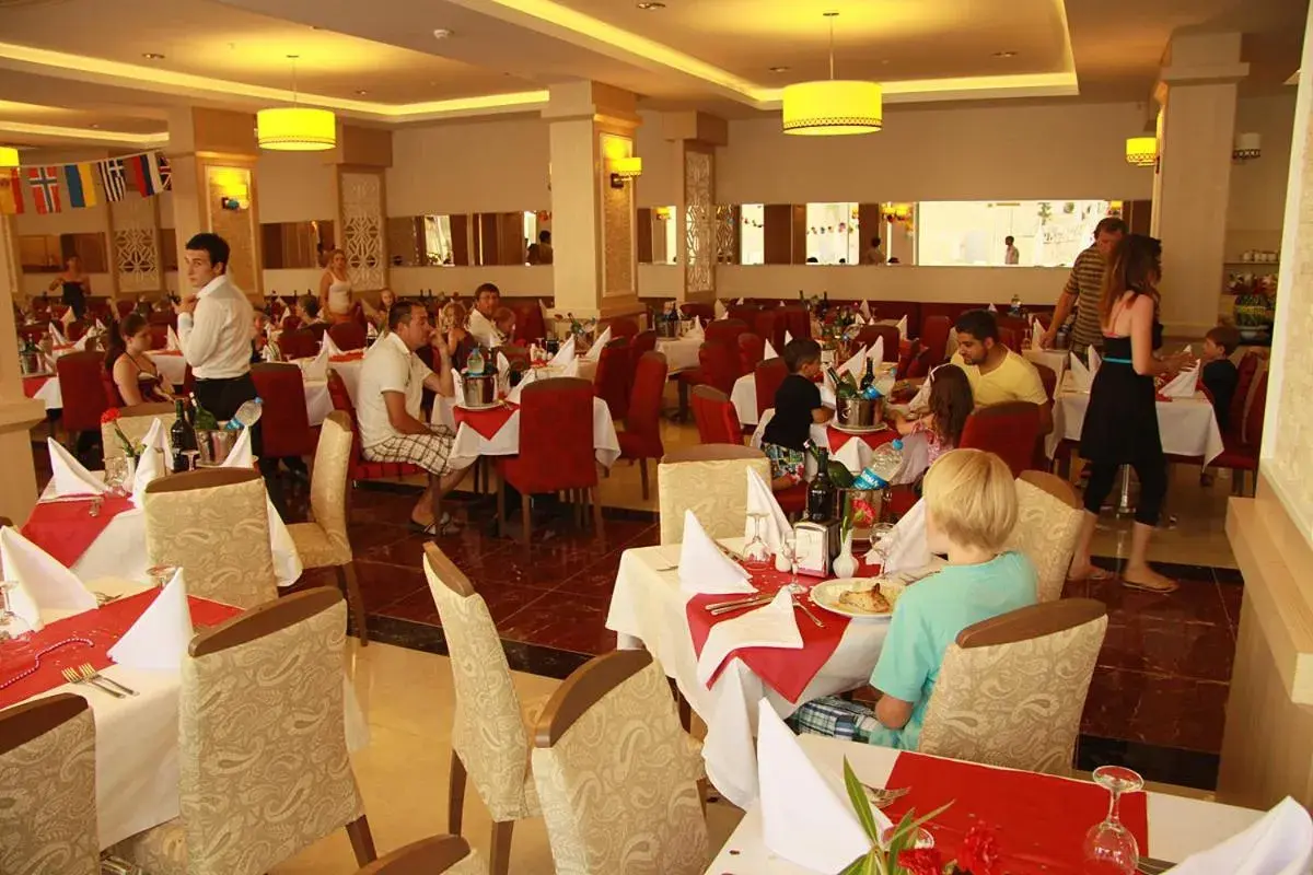 Restaurant/Places to Eat in Merve Sun Hotel & SPA