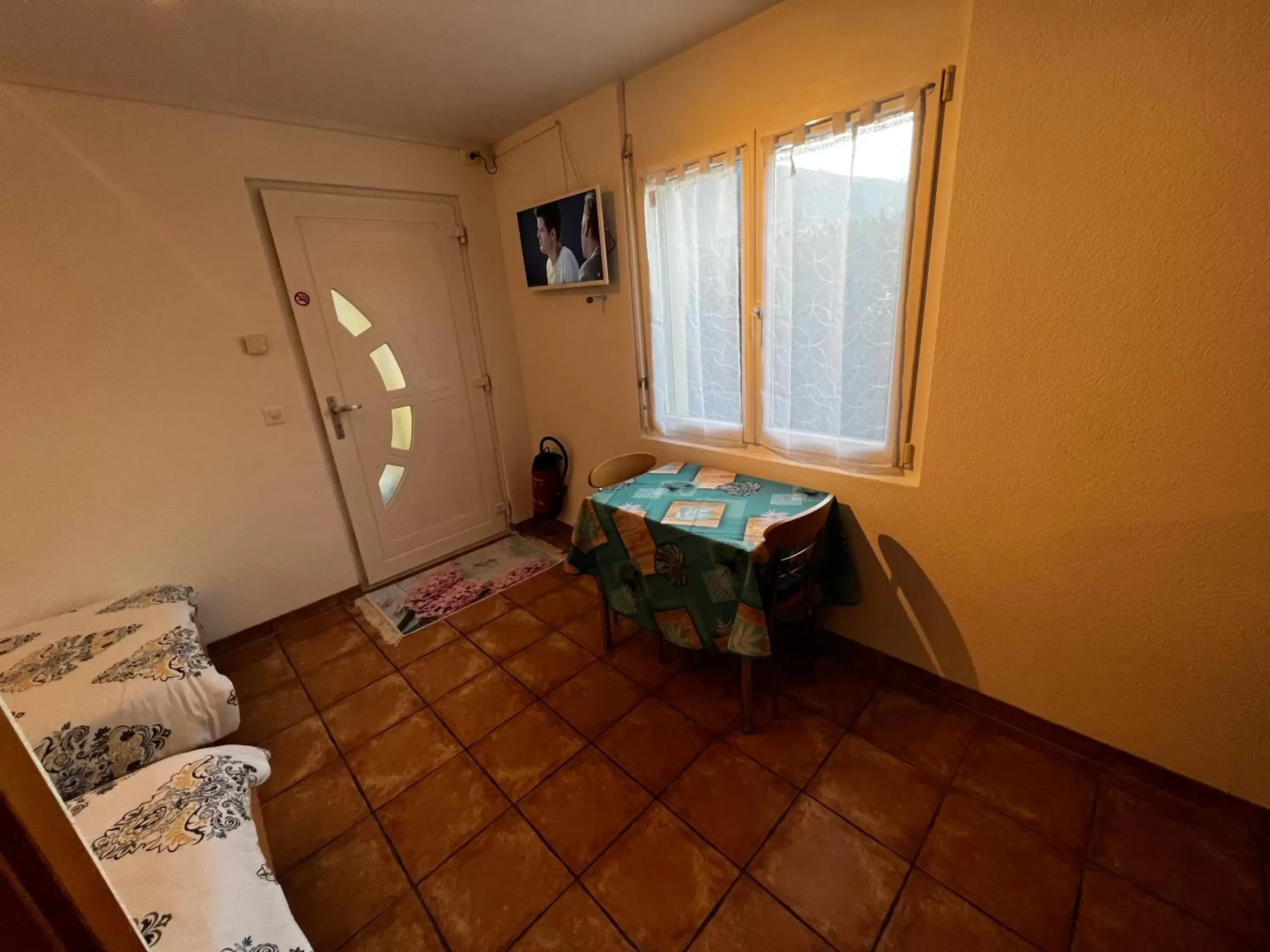 Superior Twin Room in Gîte la Cigale Superior Twin Room in Gîte la Cigale