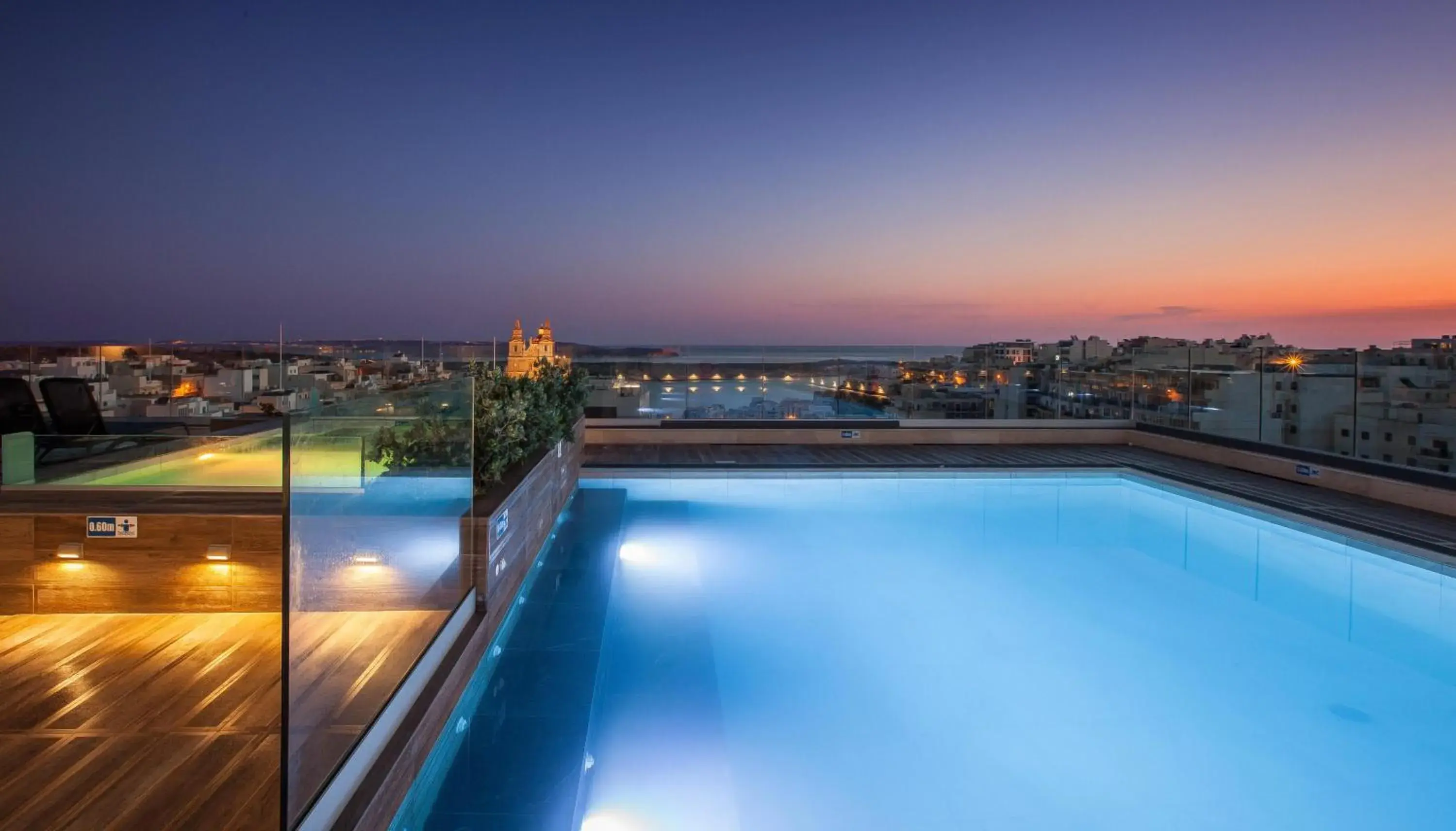 Swimming Pool in Solana Hotel & Spa