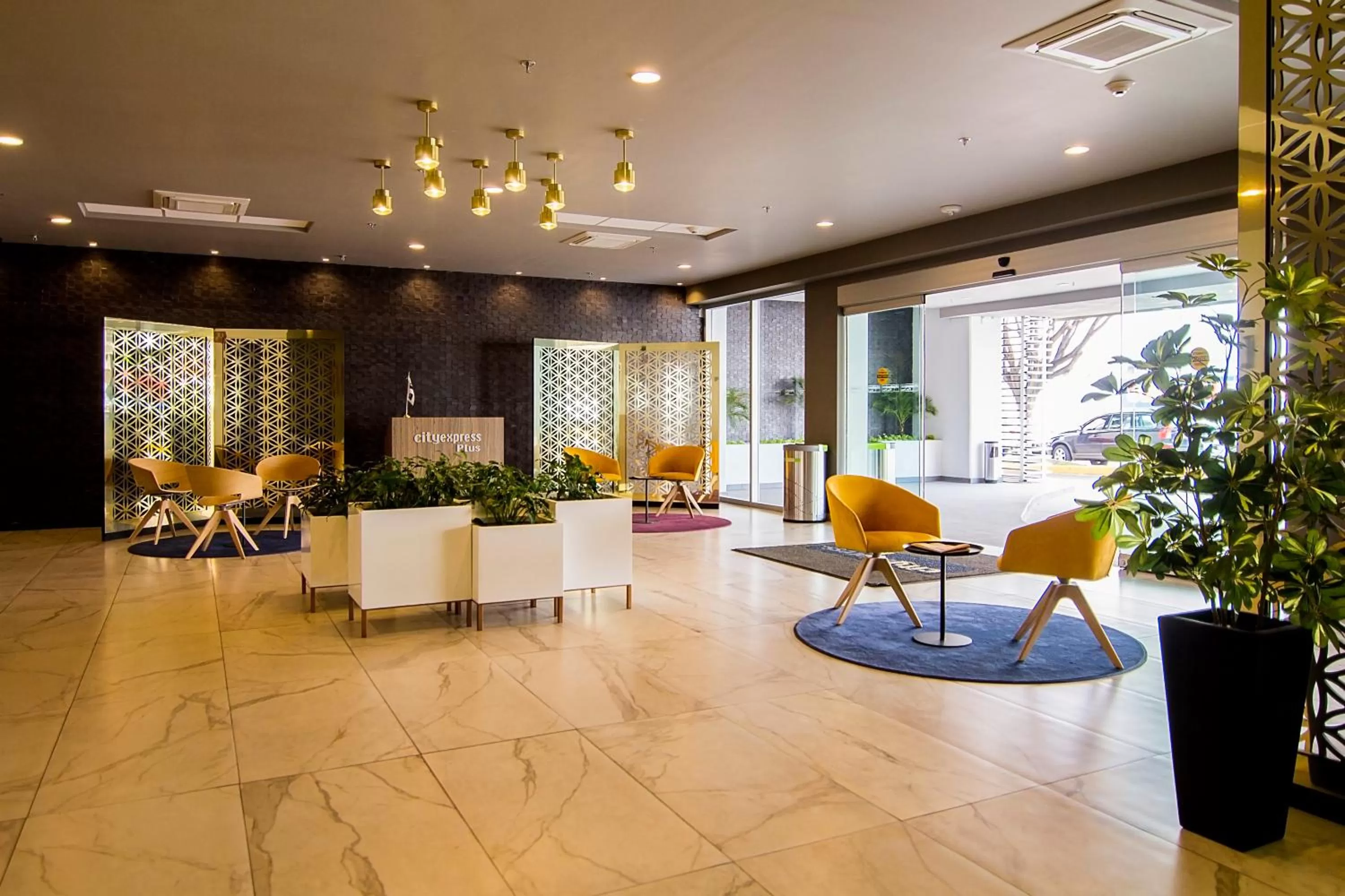 Lobby or reception in City Express Plus by Marriott Ciudad de México Mundo E