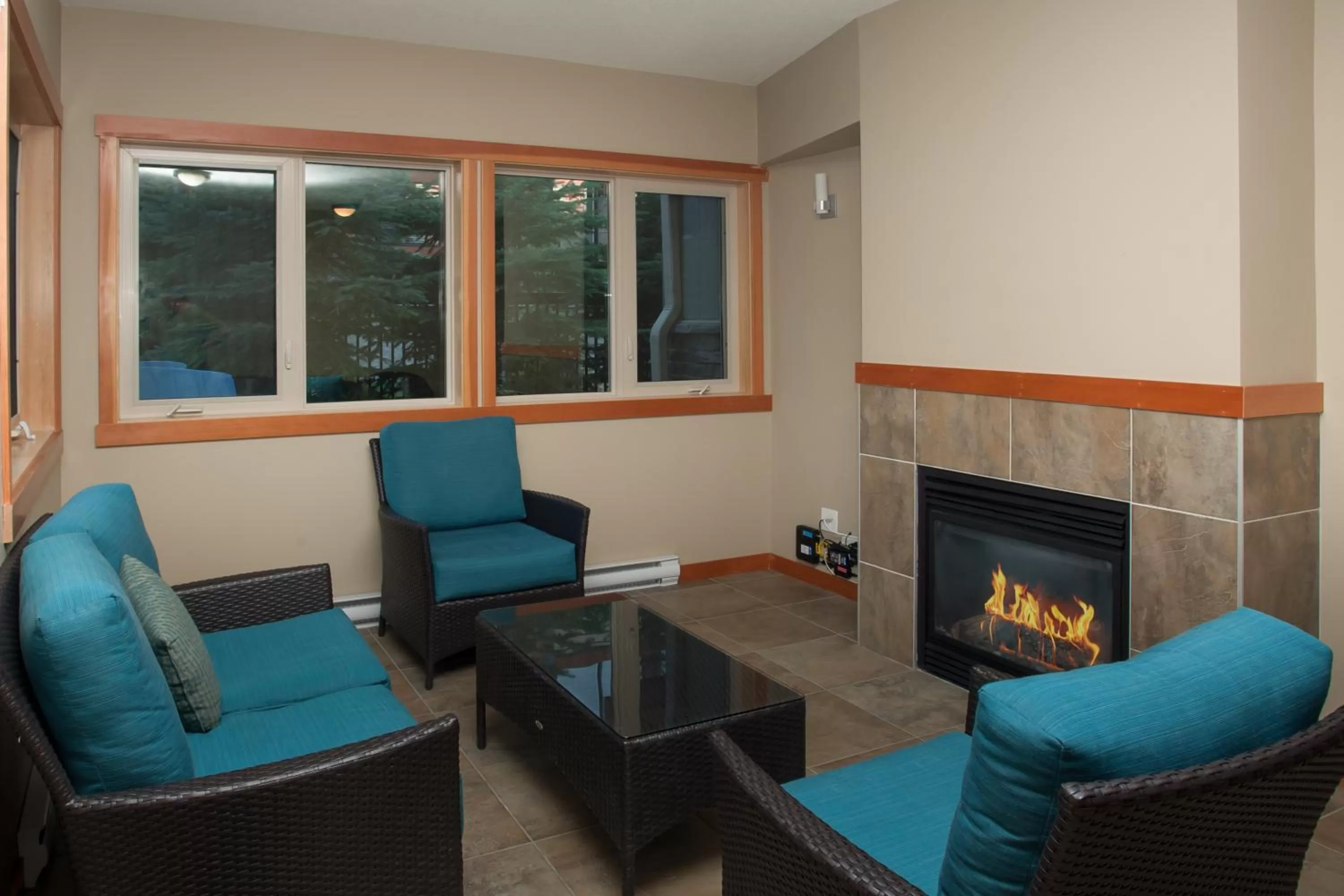 Lounge or bar in Lodges at Canmore