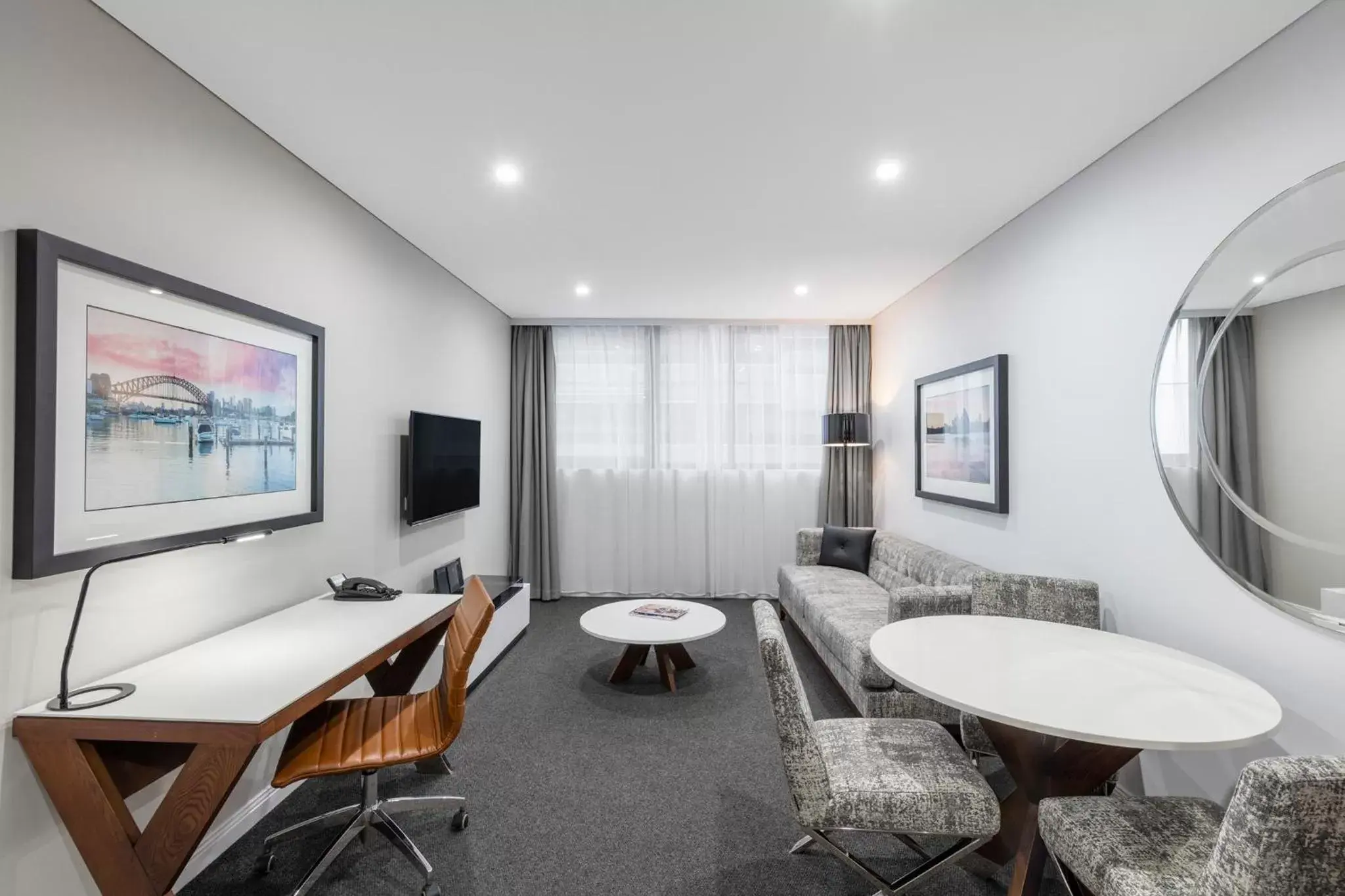Living room, Seating Area in Meriton Suites North Sydney