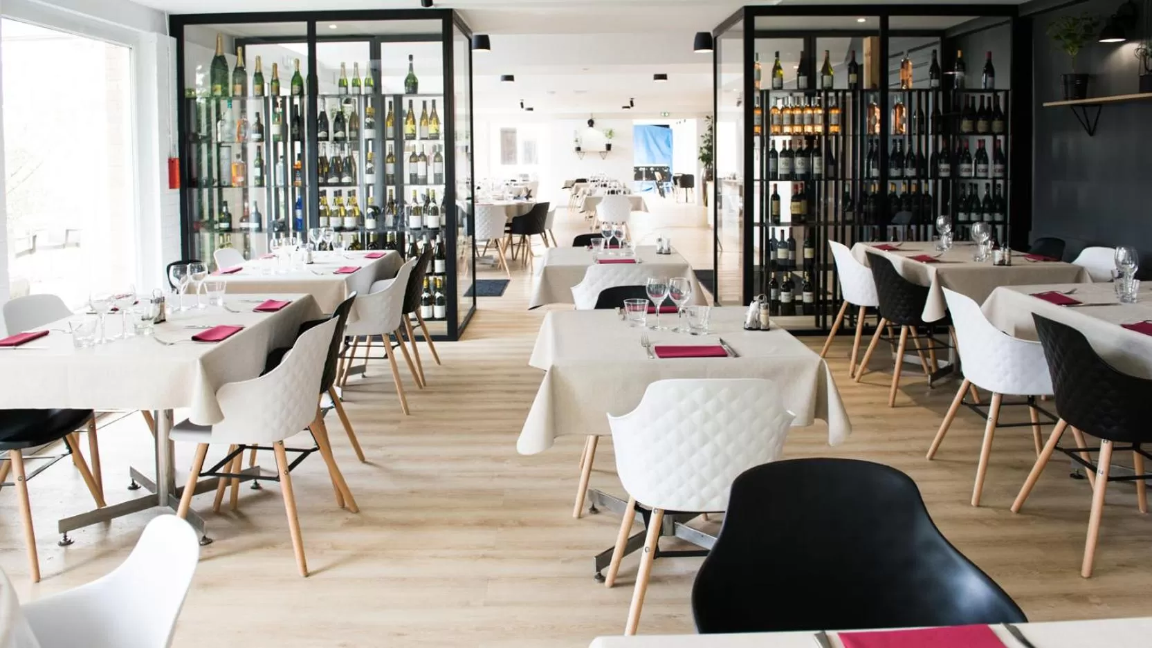 Restaurant/places to eat in ibis Styles Lille Neuville en Ferrain