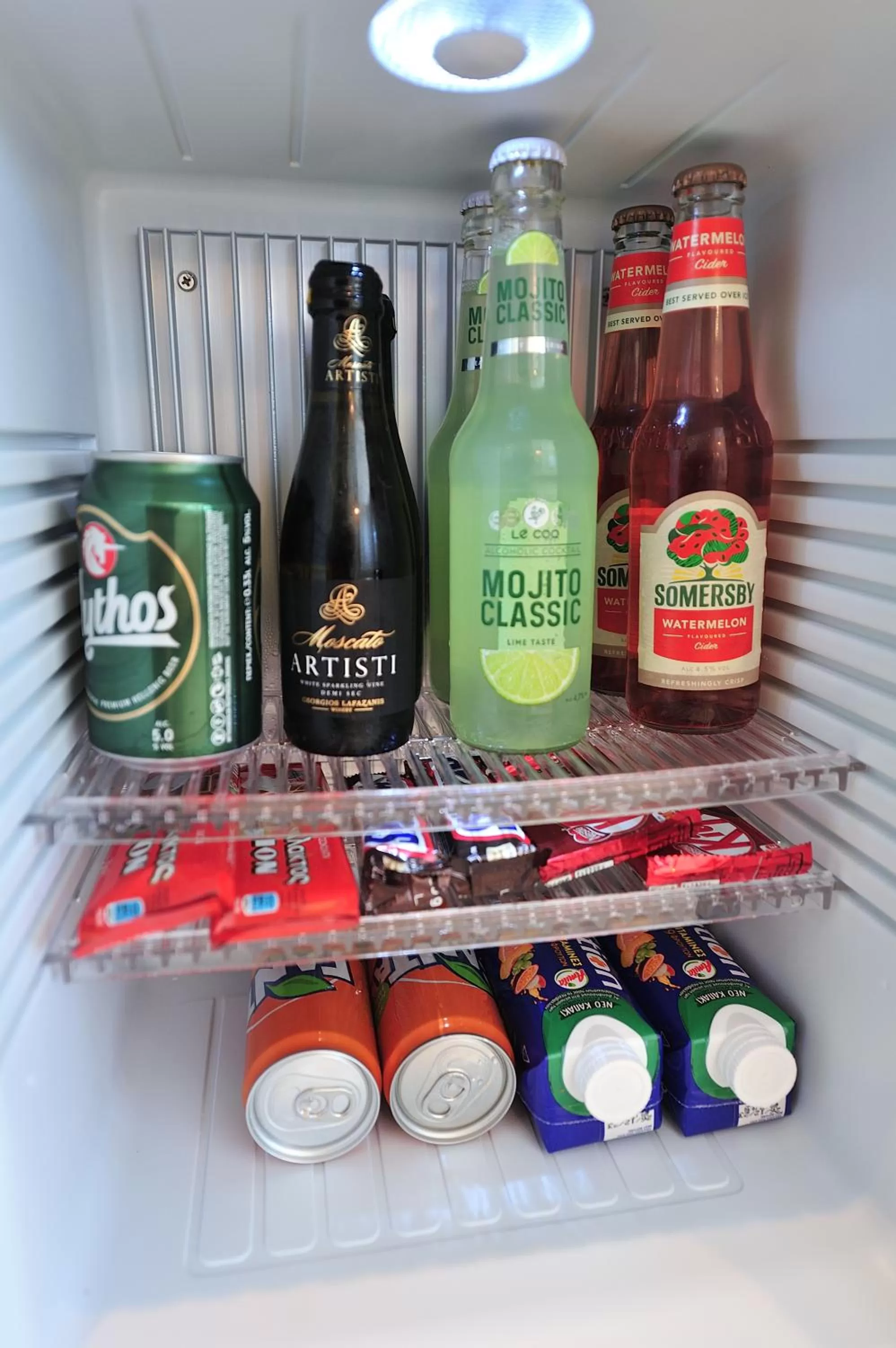 Drinks in Salty Wave Suites