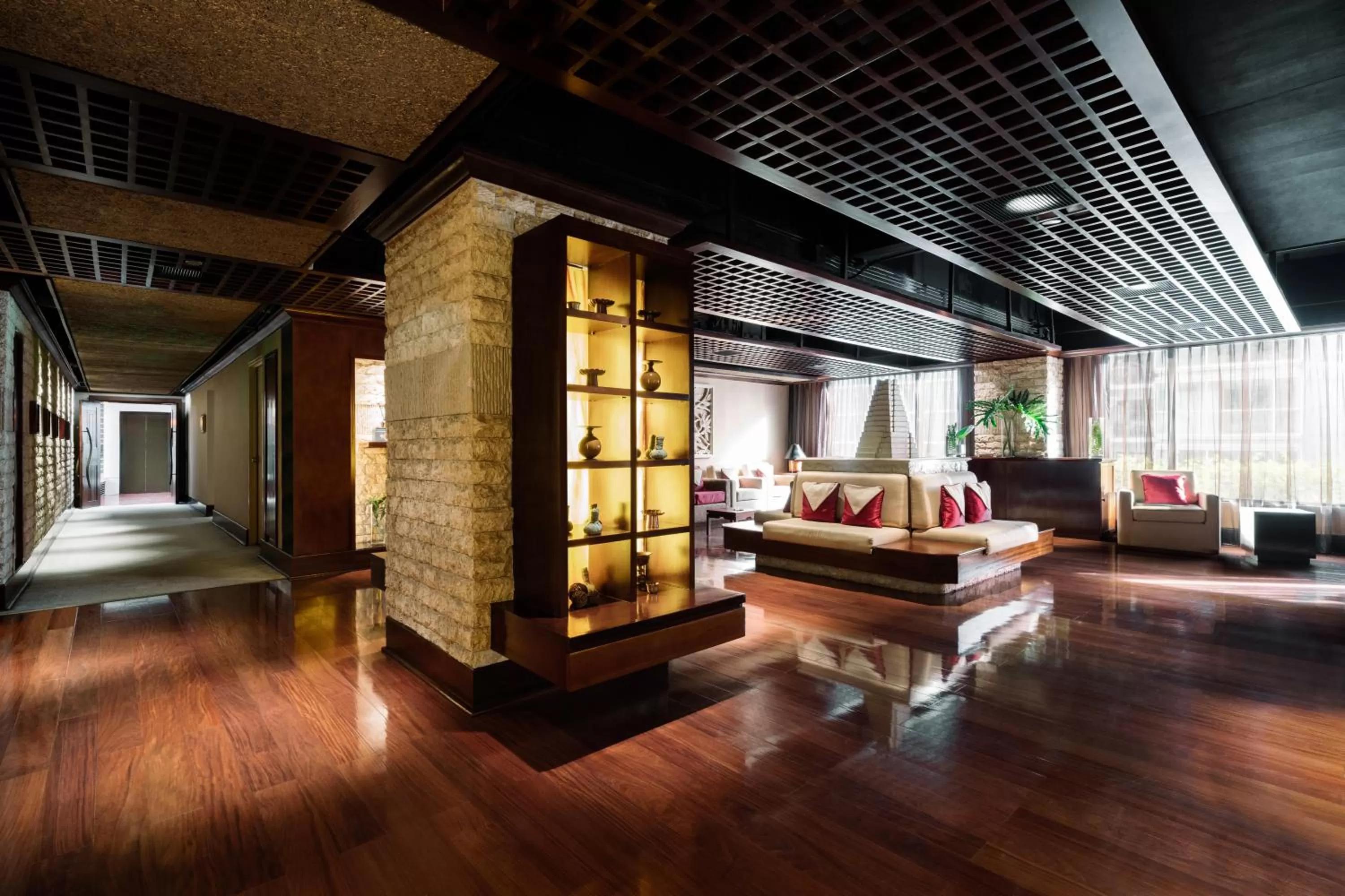 Massage, Bed in Edsa Shangri-La, Manila