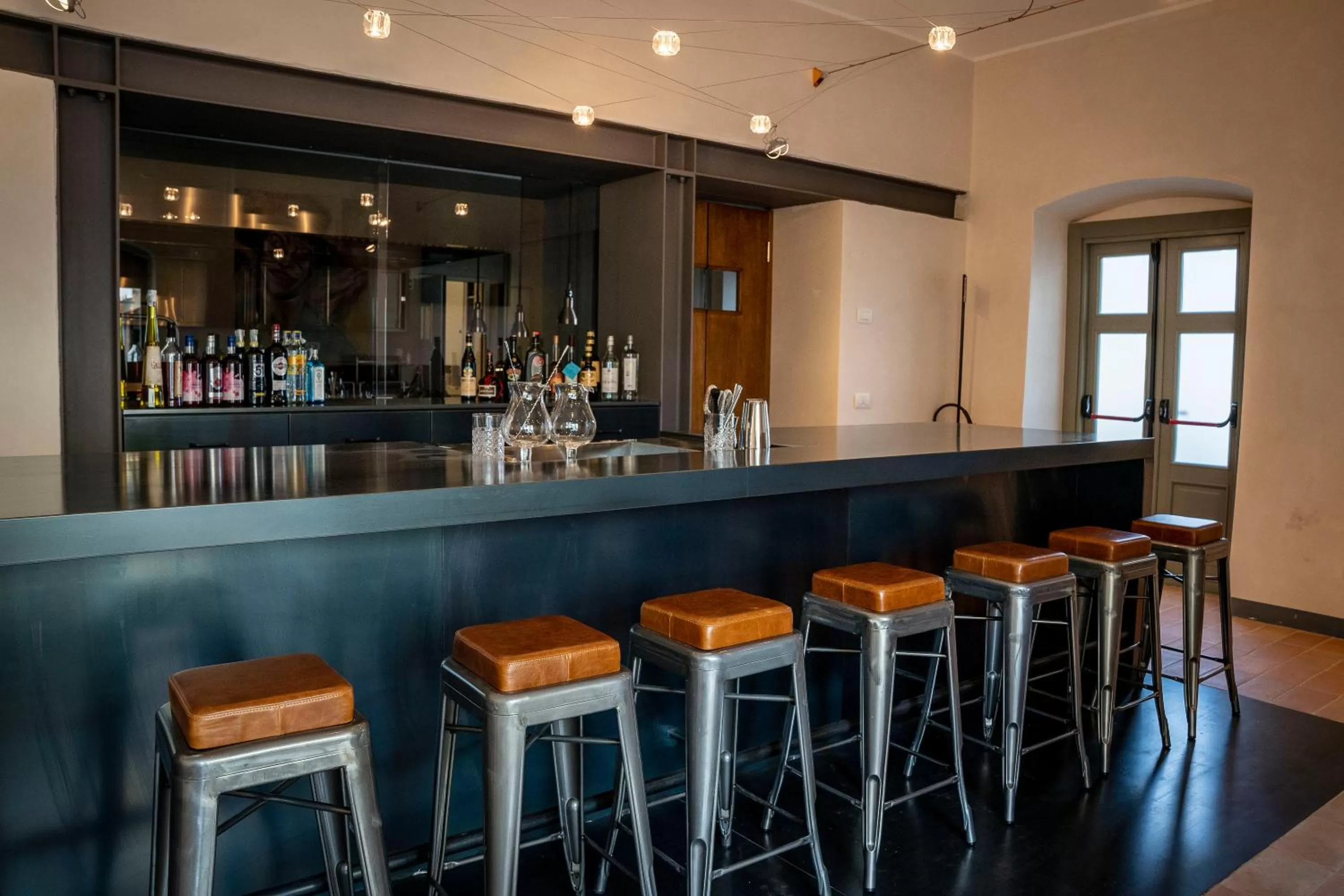 Lounge or bar in VILLA MANZONI