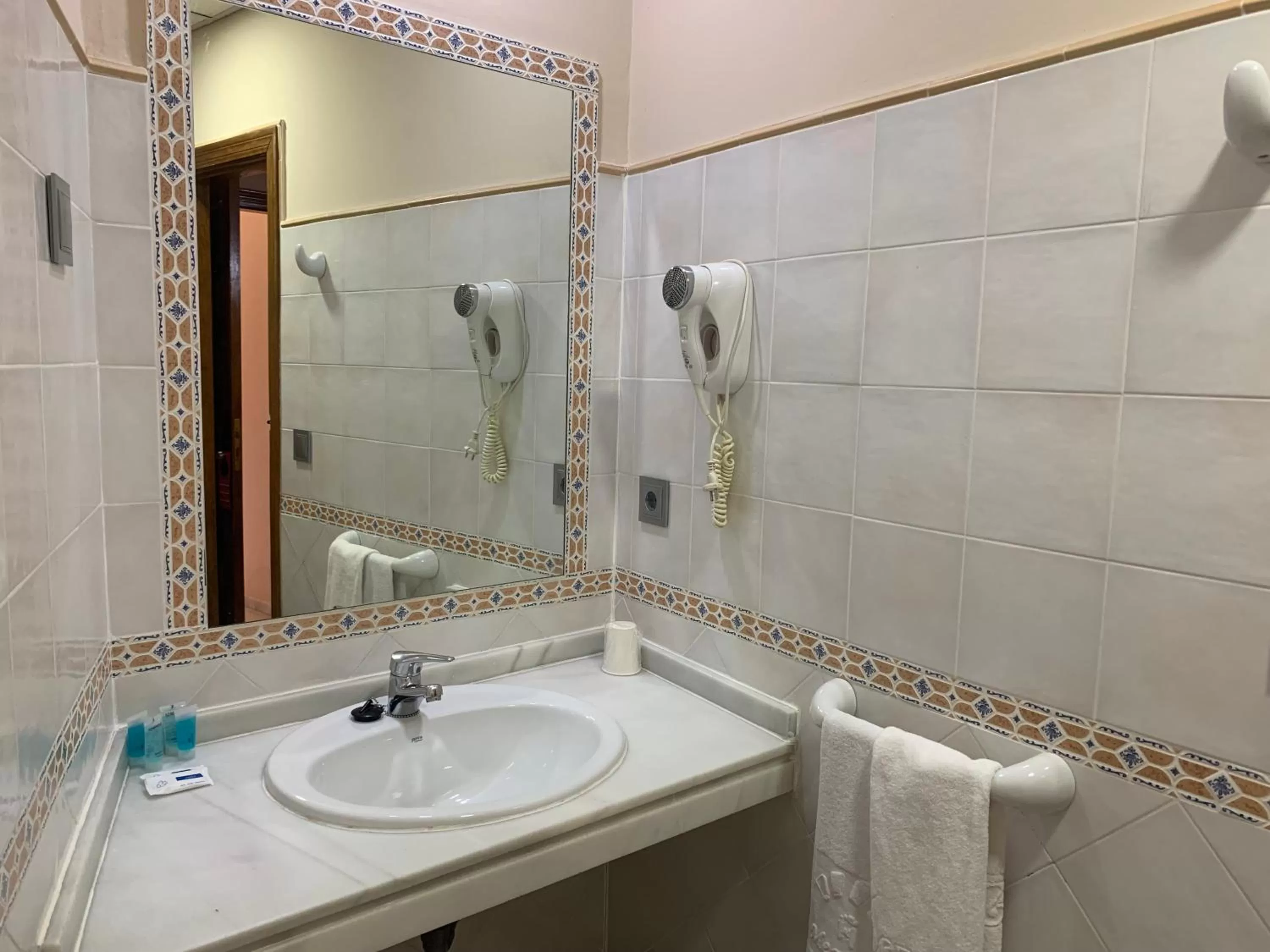 Bathroom in Hotel Casa Museo de la Mezquita