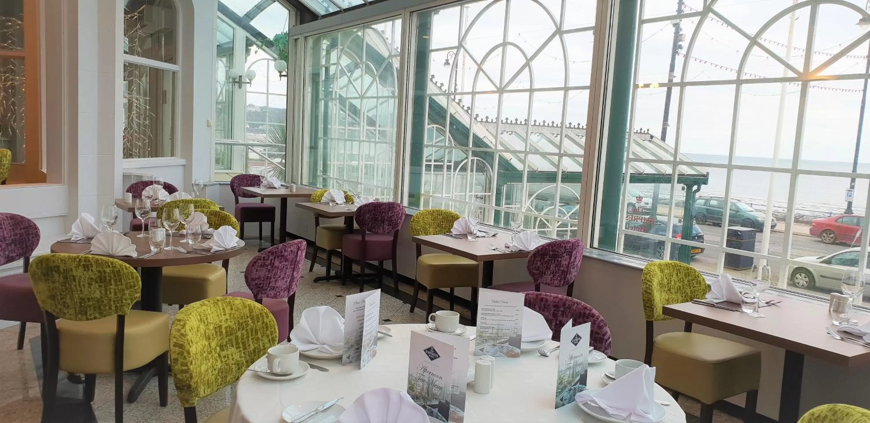 Restaurant/places to eat in The Empress Hotel