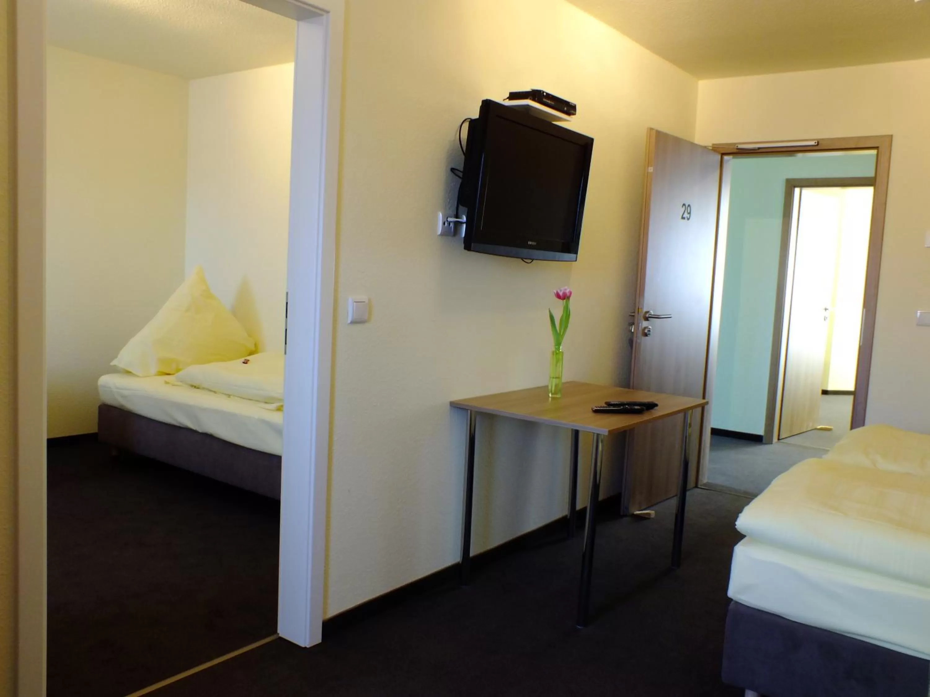 Photo of the whole room, Bed in Hotel Gasthof Goldener Hahn