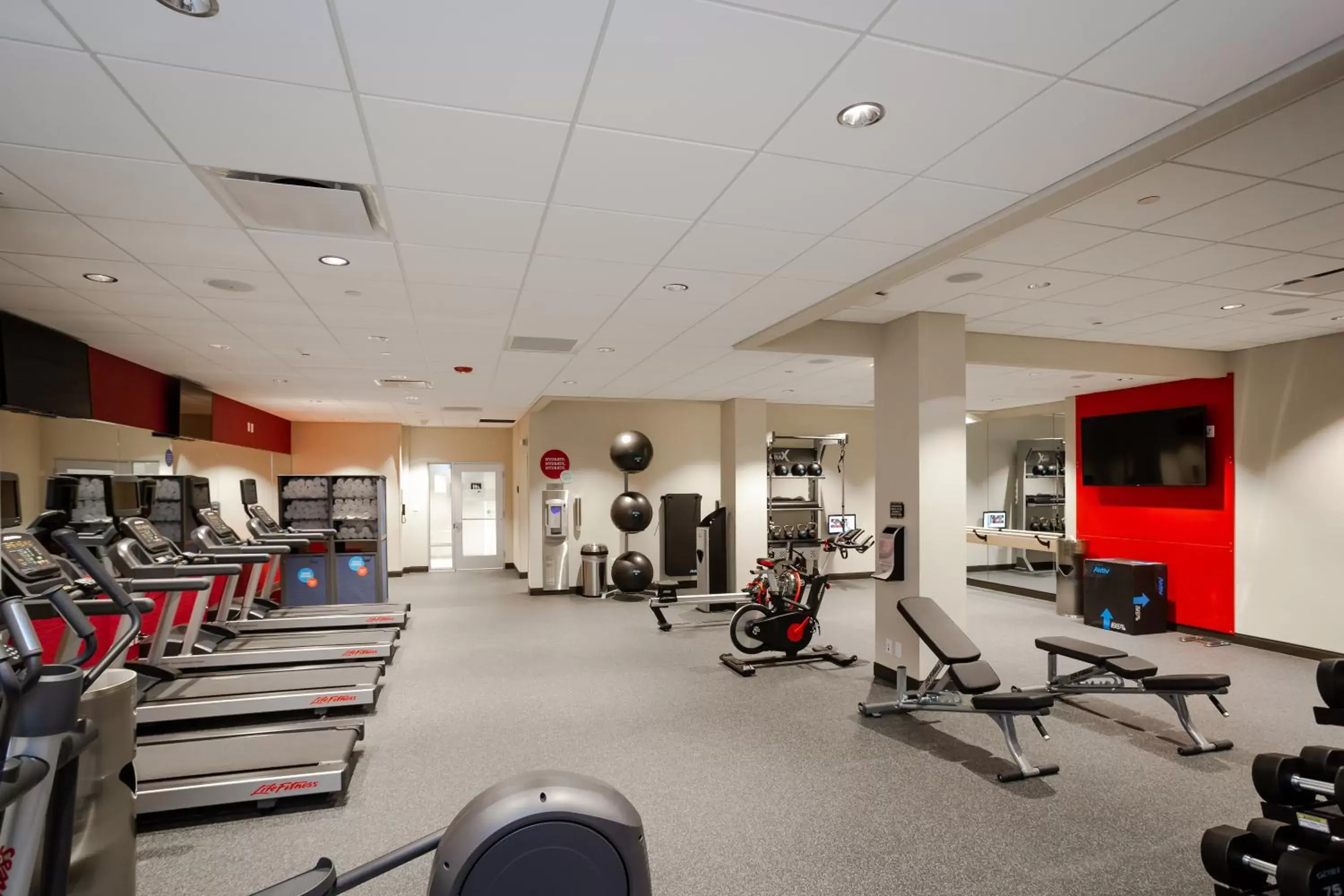 Fitness centre/facilities, Fitness Center/Facilities in Tru by Hilton Pflugerville, TX