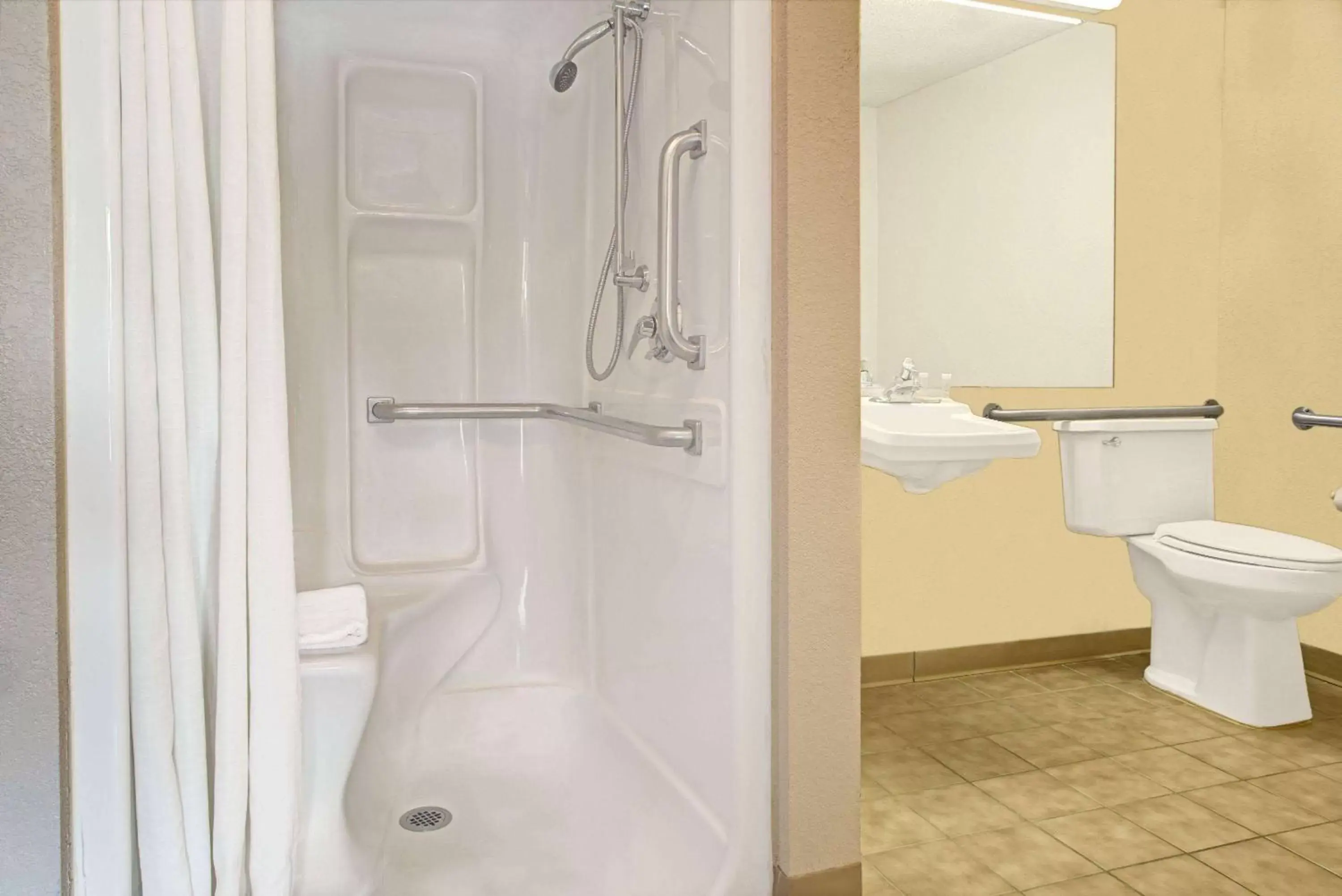 Photo of the whole room, Bathroom in Super 8 by Wyndham Cincinnati-Springdale OH