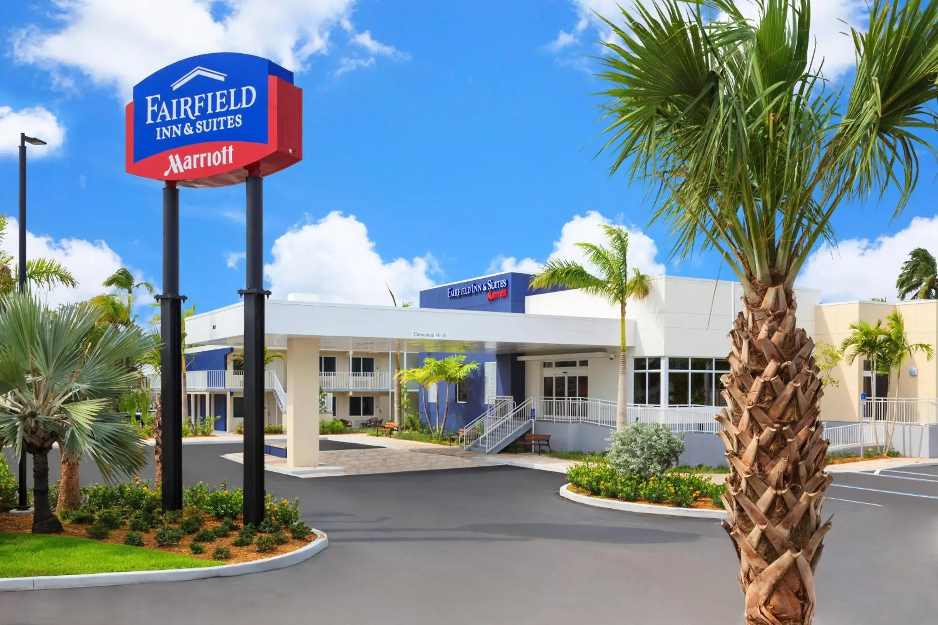 Property Building in Fairfield Inn & Suites by Marriott Key West at The Keys Collection