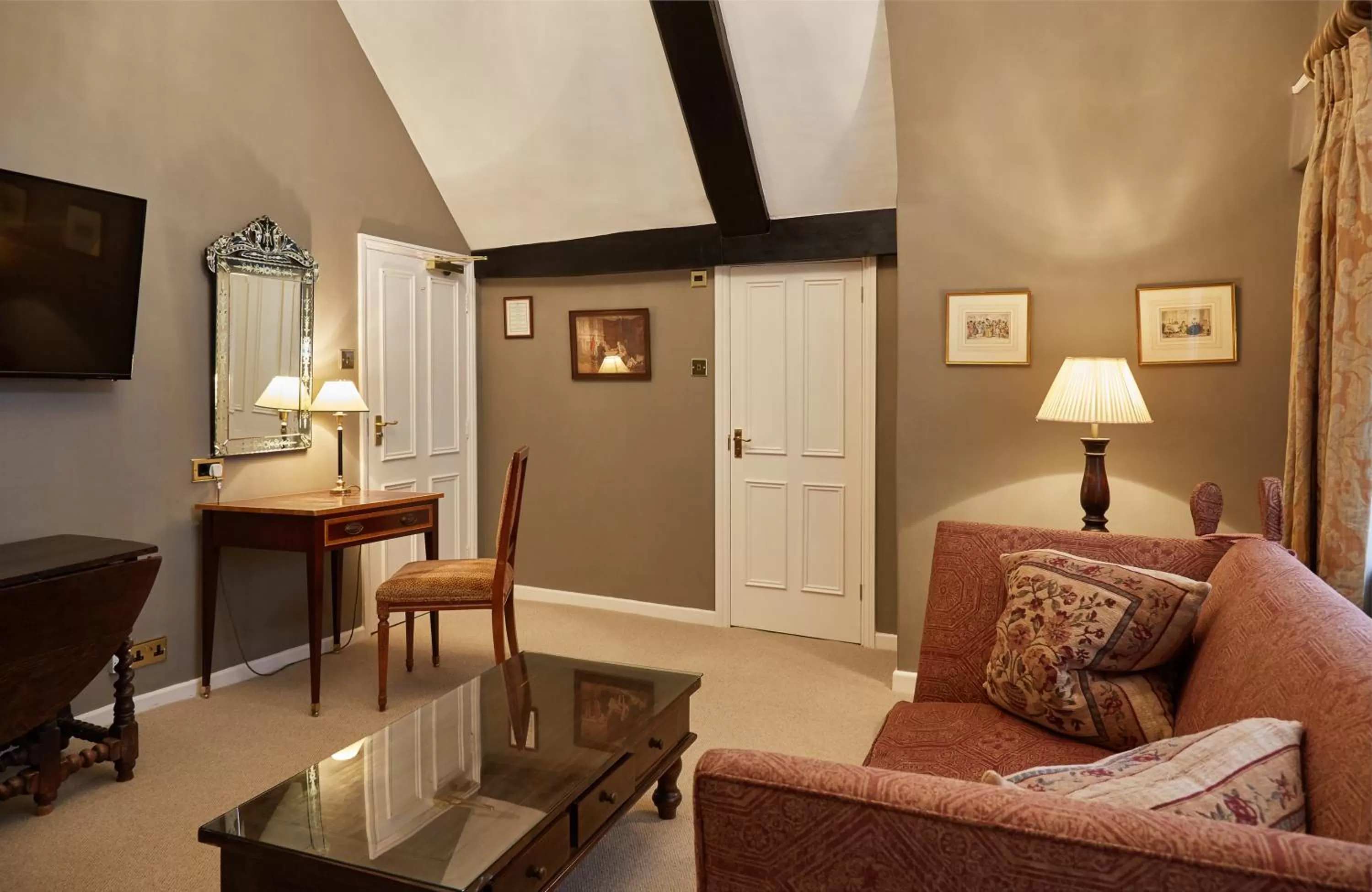 Seating area in Ockenden Manor Hotel & Spa