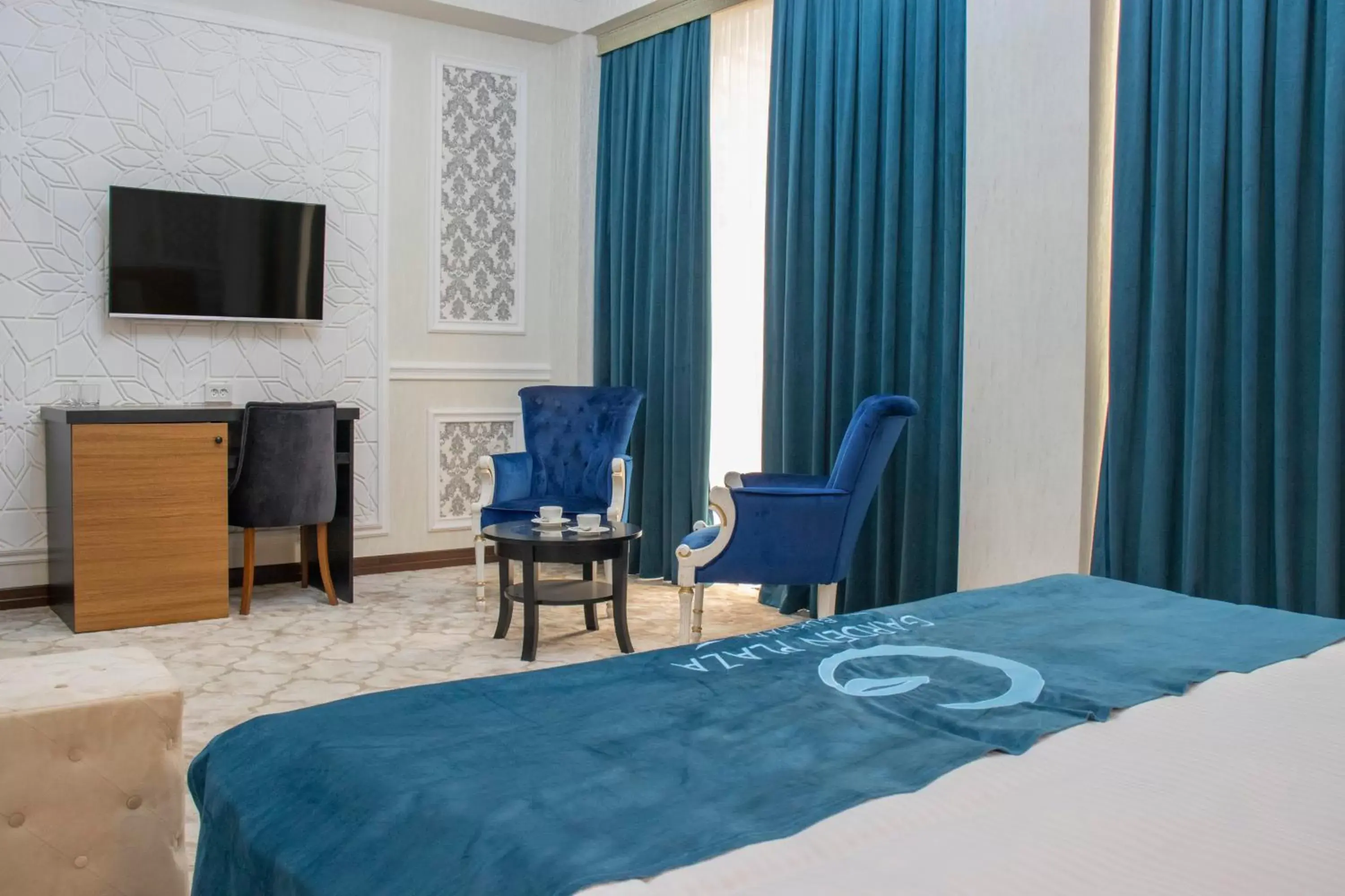 TV and multimedia, Bed in Garden Plaza Bukhara TV and multimedia, Bed in Garden Plaza Bukhara