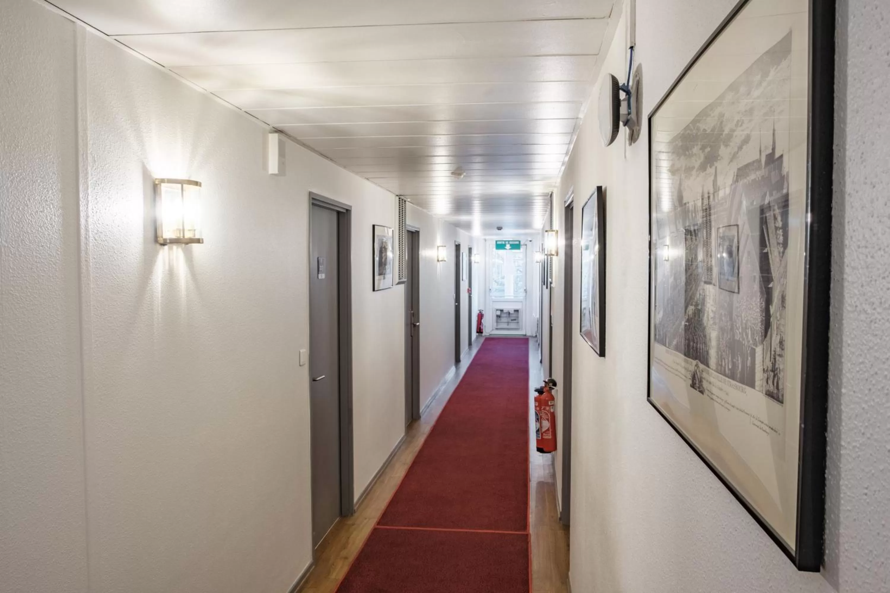 Decorative detail in Hotel Strasbourg - Montagne Verte & Restaurant Louisiane
