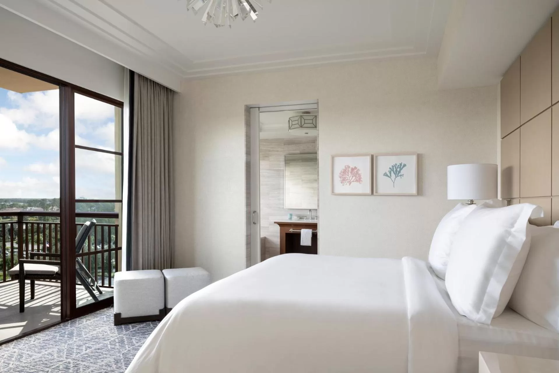 Photo of the whole room, Bed in Four Seasons Resort Orlando at Walt Disney World Resort