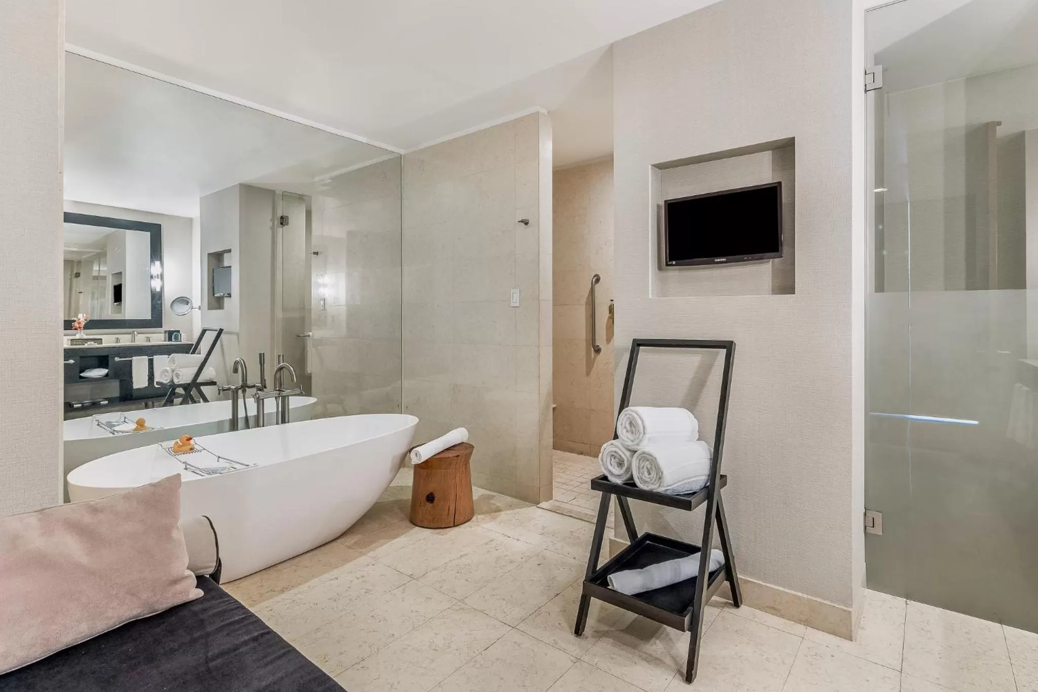 Other, Bed in Live Aqua Ciudad de Mexico Bosques de las Lomas