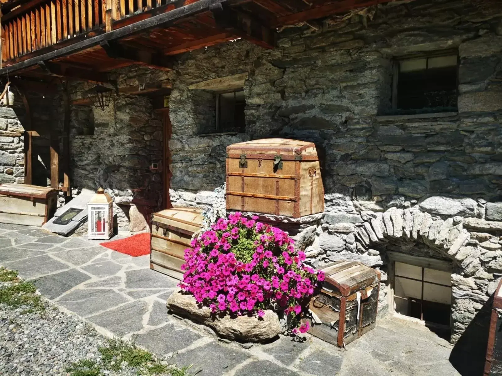 Facade/entrance, BBQ Facilities in Maison Le Cler