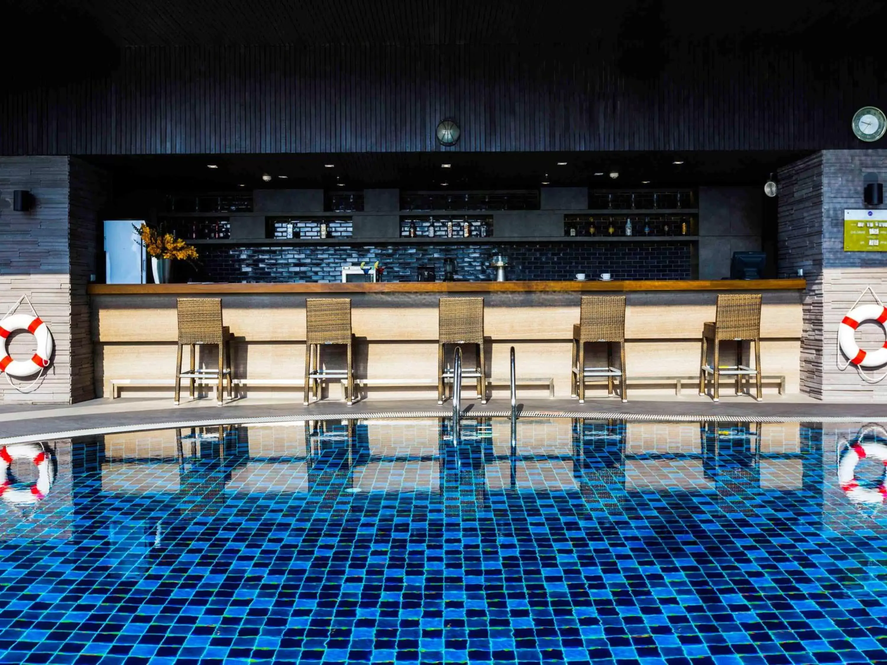Lounge or bar, Swimming Pool in Grand Fortune Hotel Bangkok - SHA Extra Plus
