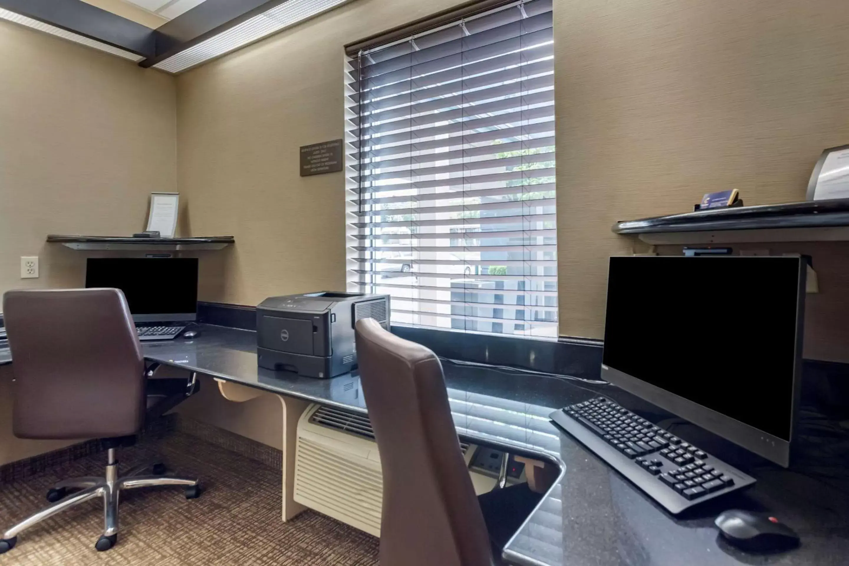 On site, Business Area/Conference Room in Comfort Suites At Rivergate Mall