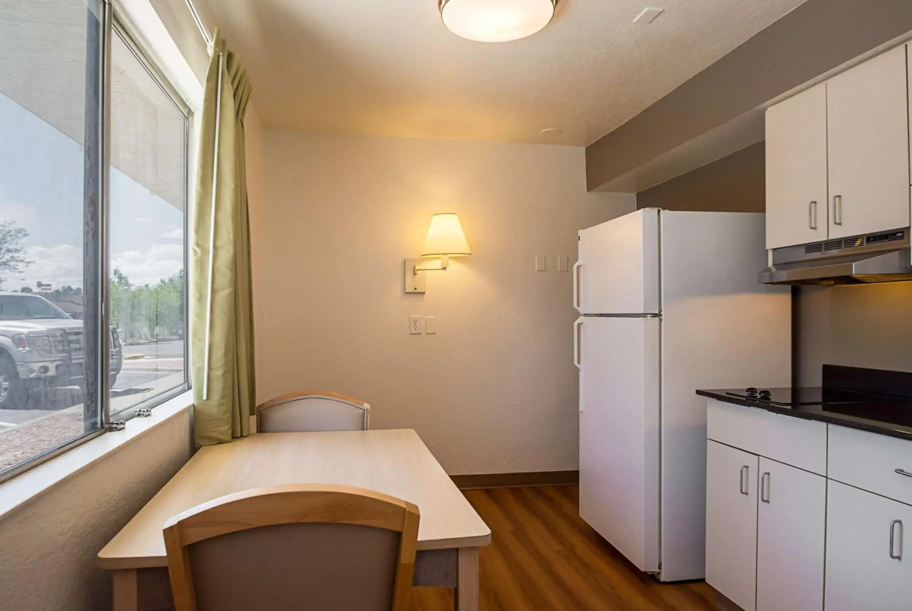 Photo of the whole room, Kitchen/Kitchenette in Motel 6-Pueblo, CO - I-25