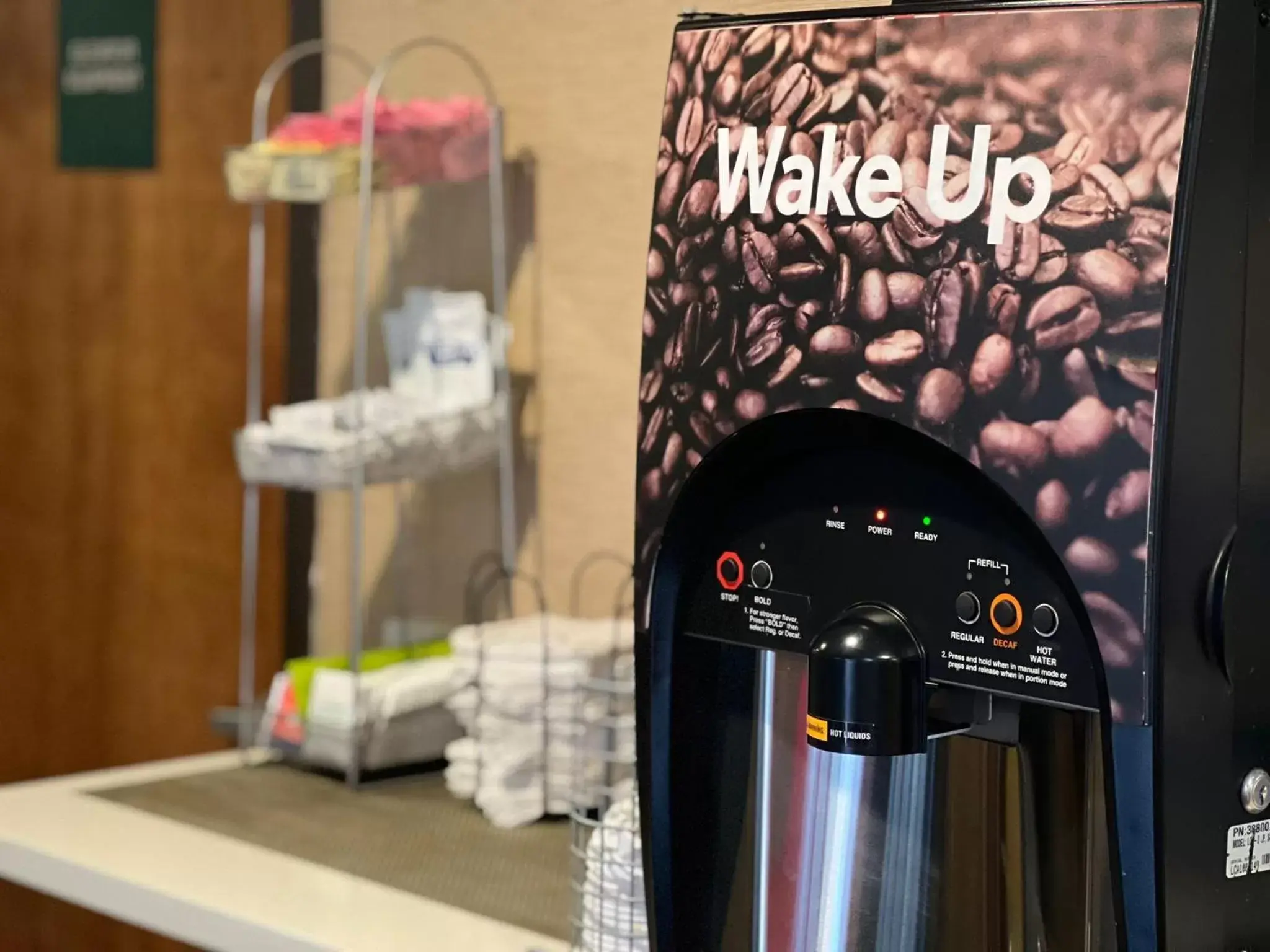 Coffee/tea facilities in Comfort Suites Louisville East