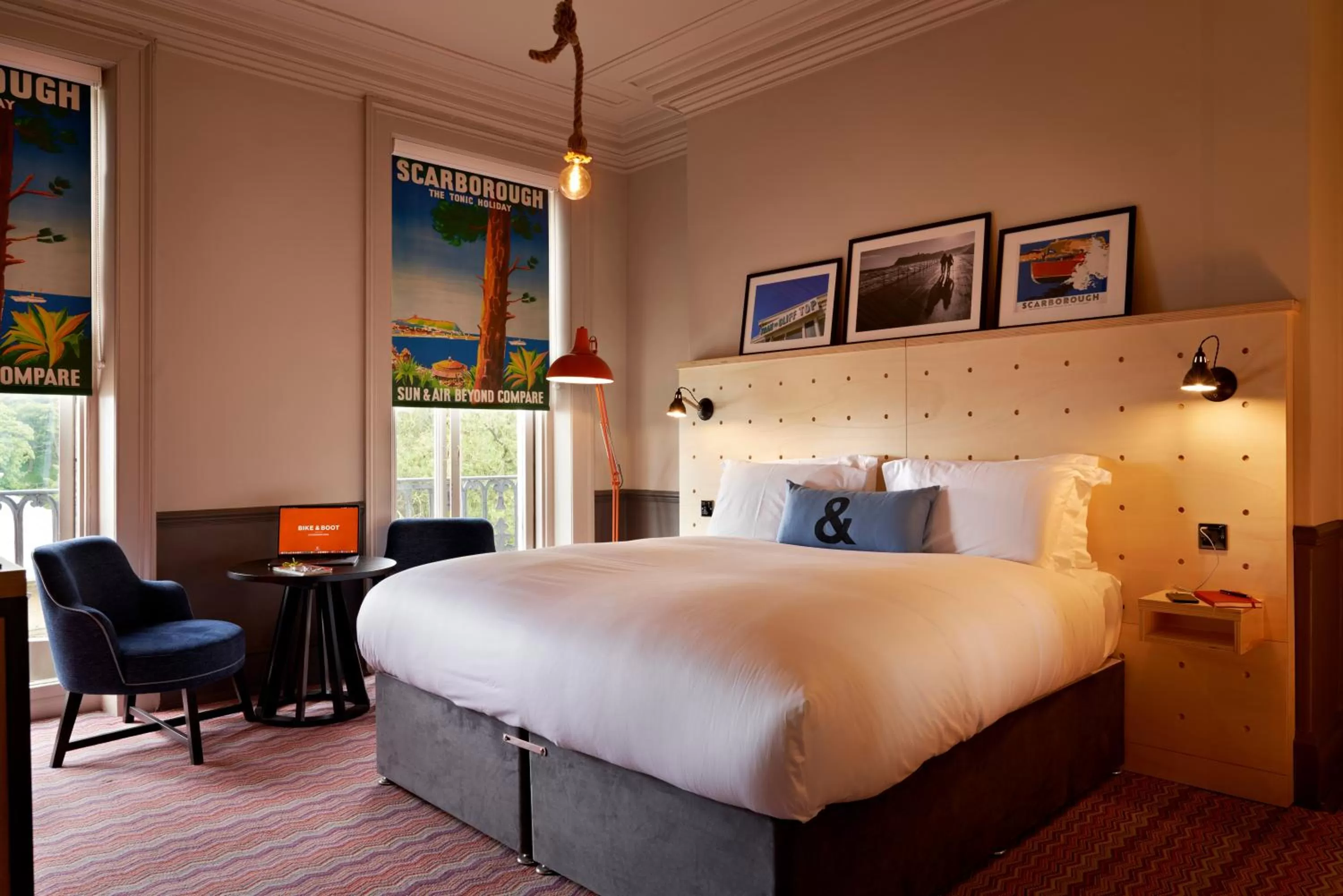 Double or Twin Room with Sea View in The Bike & Boot Hotel