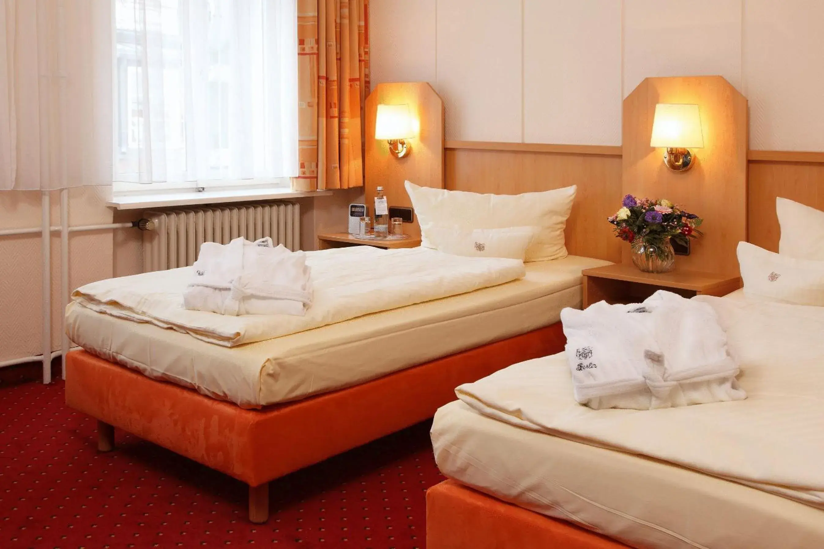 Bed in Hotel Benn