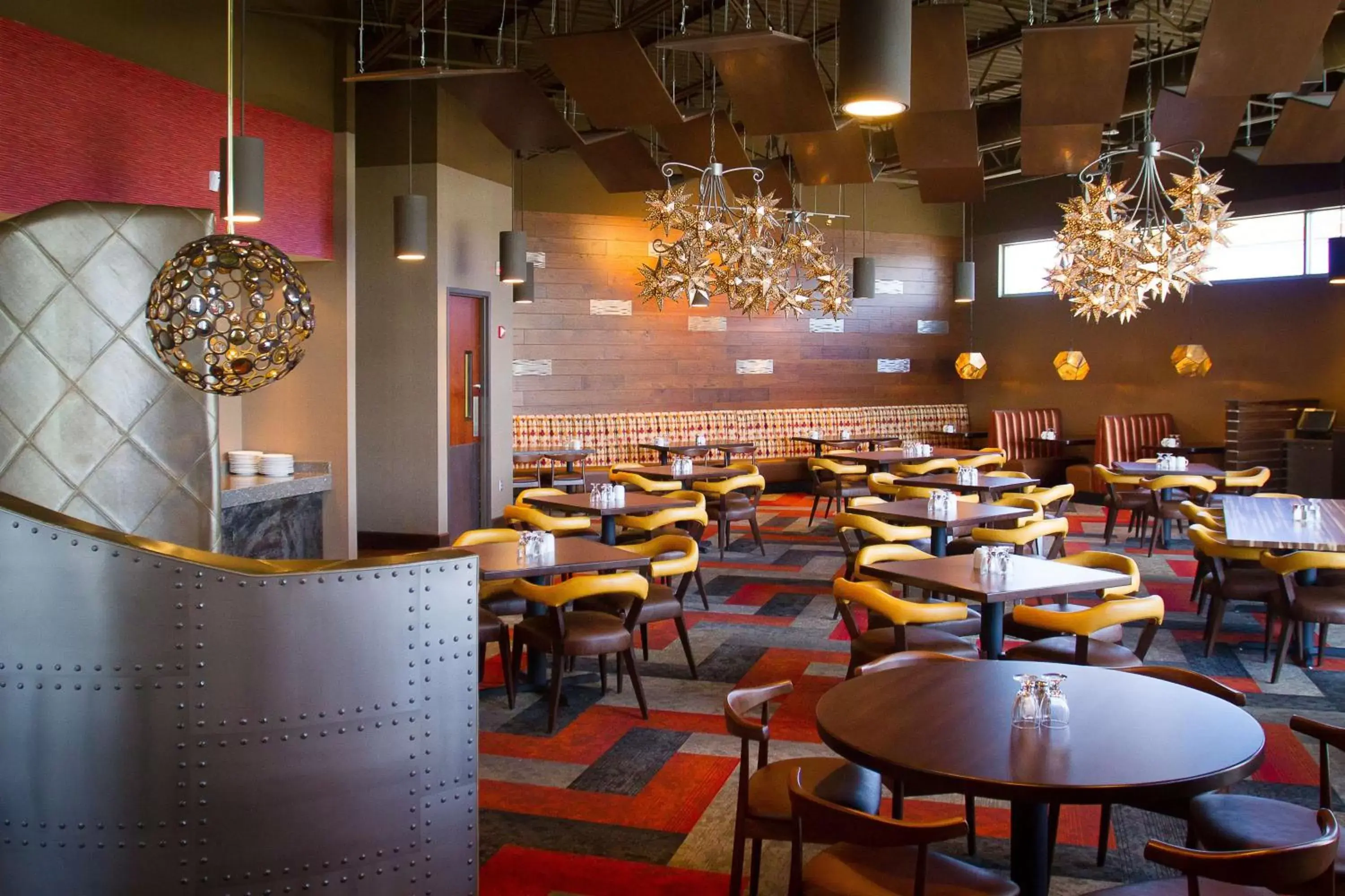 Restaurant/places to eat in Doubletree By Hilton Omaha Southwest, Ne Restaurant/places to eat in Doubletree By Hilton Omaha Southwest, Ne