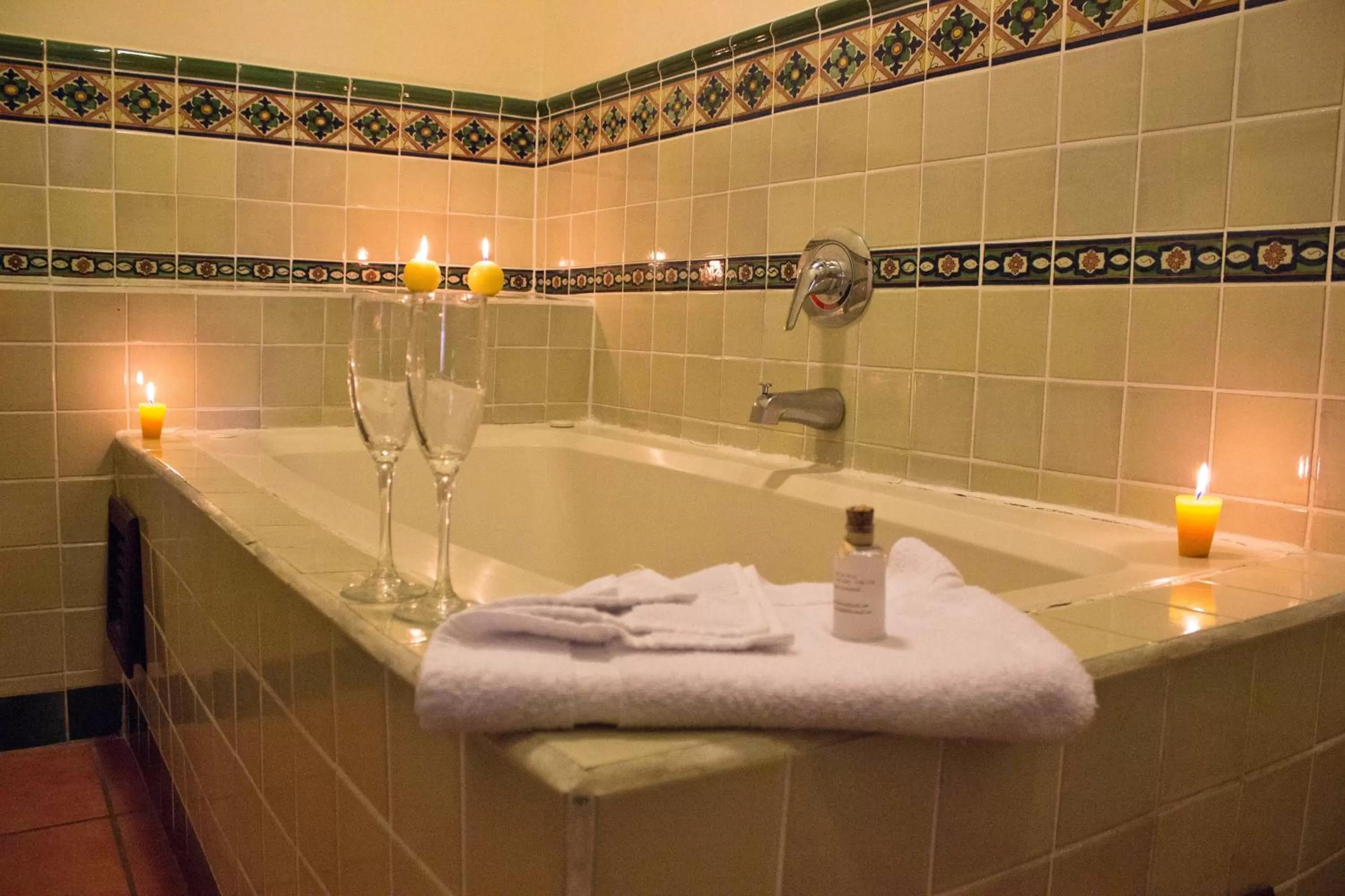 Bathroom in Hotel Meson del Valle by AHS