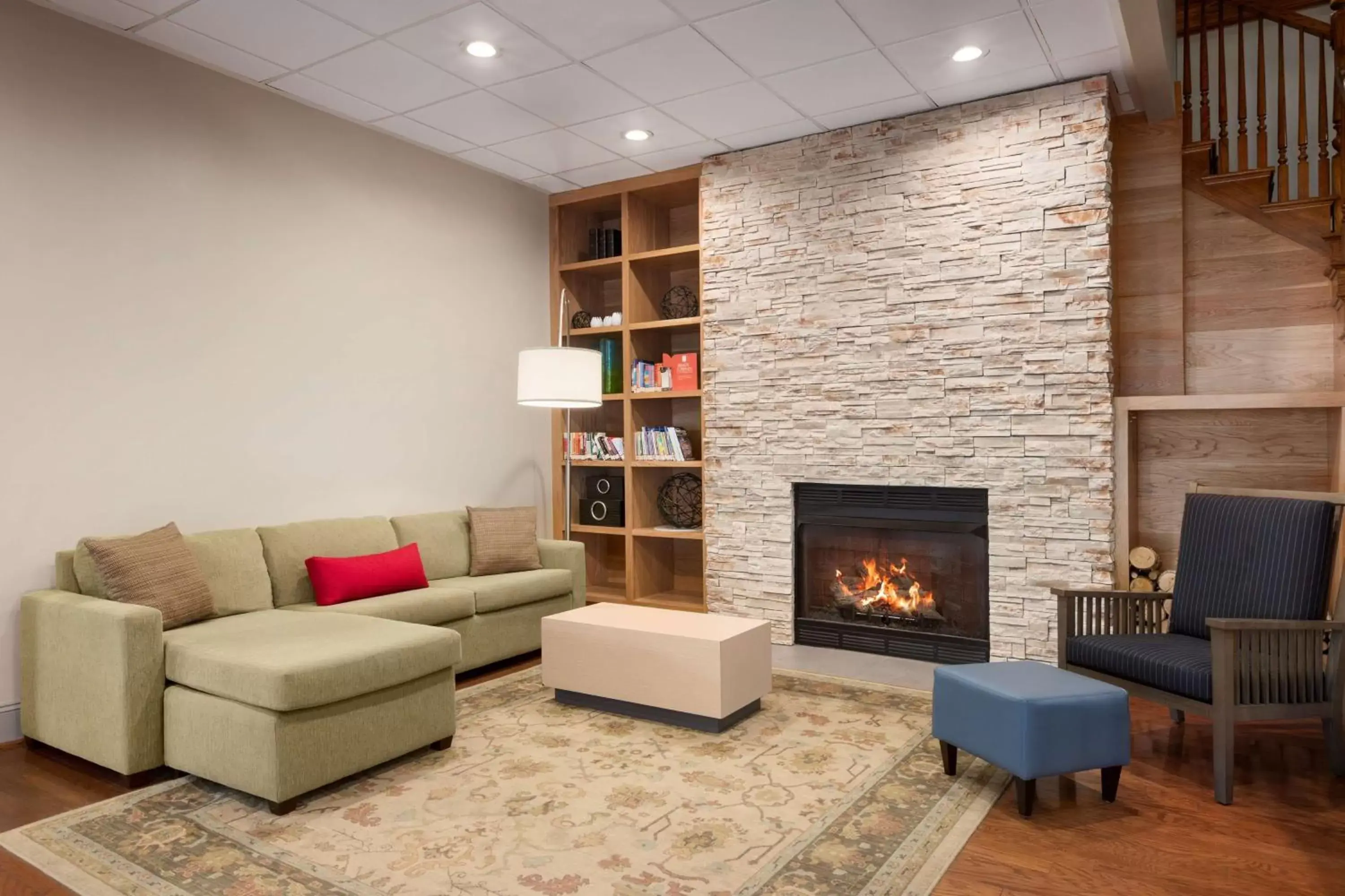 Lobby or reception, Seating Area in Country Inn & Suites by Radisson, Summerville, SC