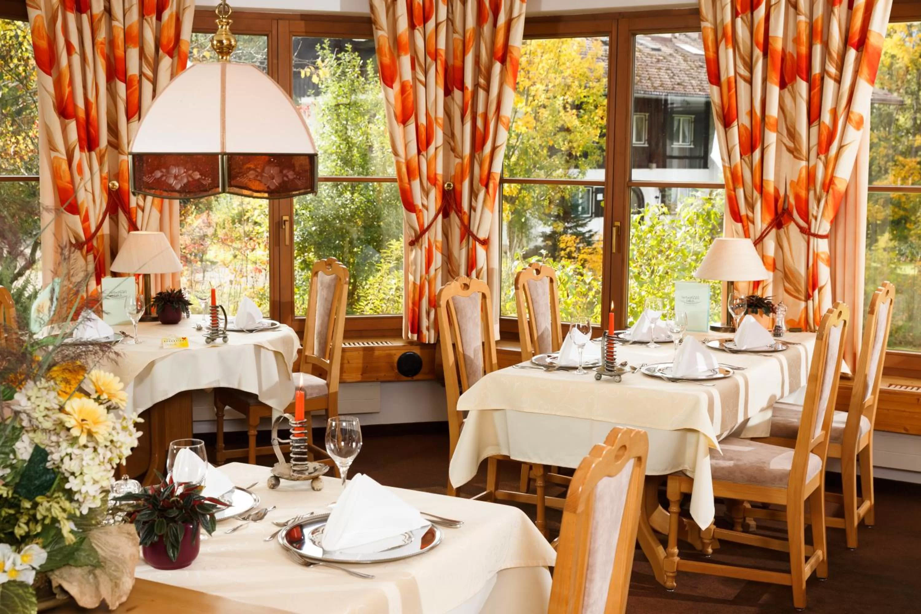 Restaurant/places to eat in Ringhotel Nebelhornblick