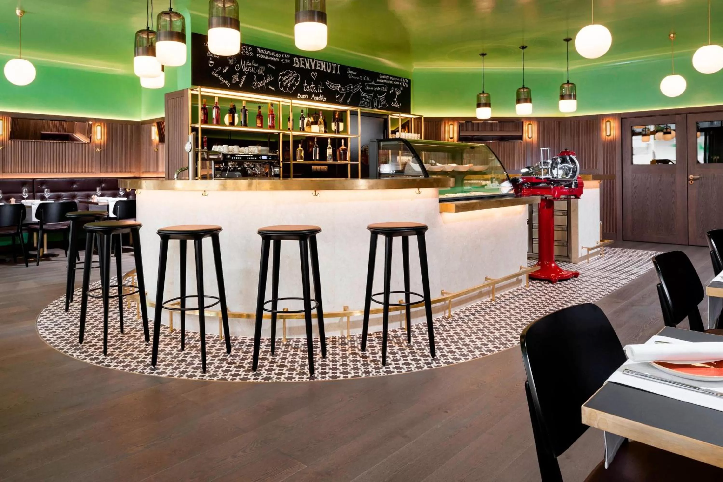 Lounge or bar in Sheraton Grand Salzburg