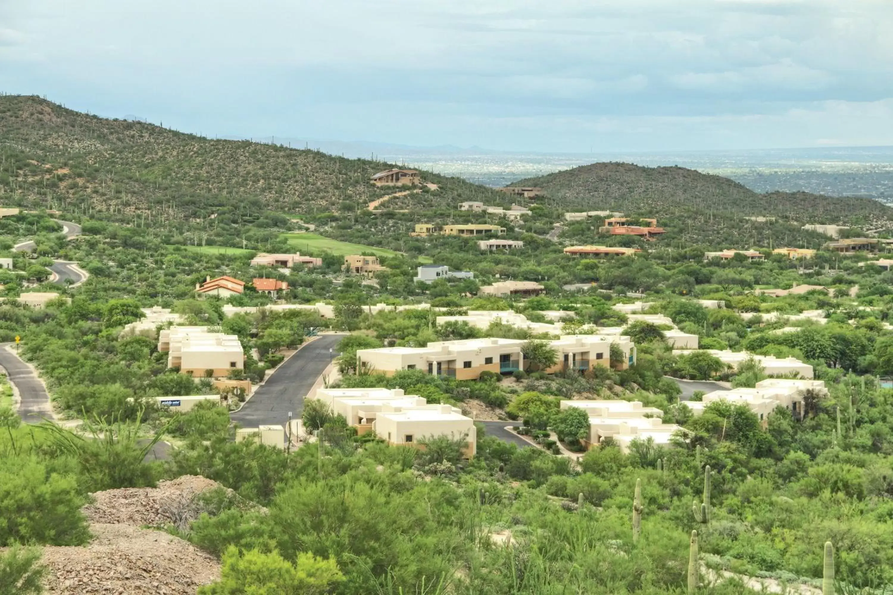 Bird's eye view, Bird's-eye View in Starr Pass Golf Suites