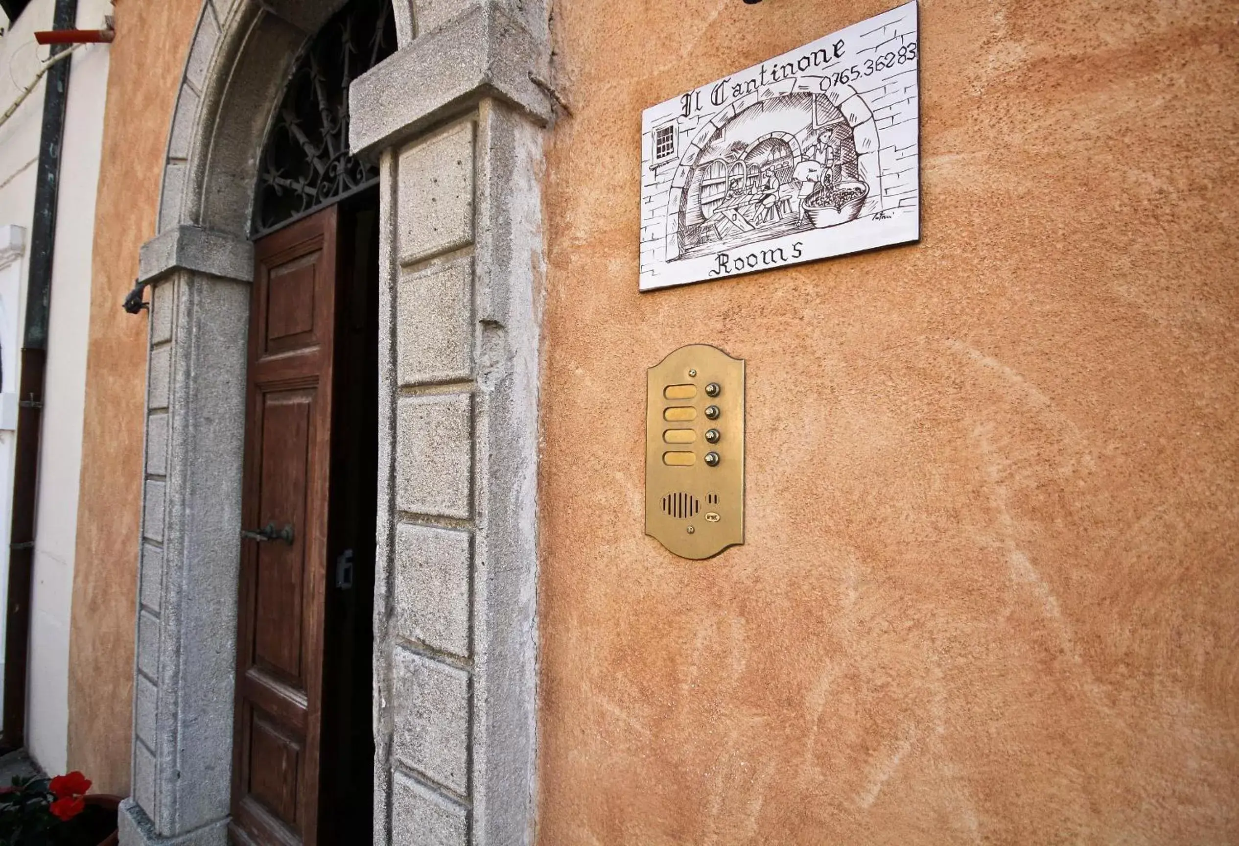 Facade/entrance, Property Logo/Sign in Il Cantinone Rooms