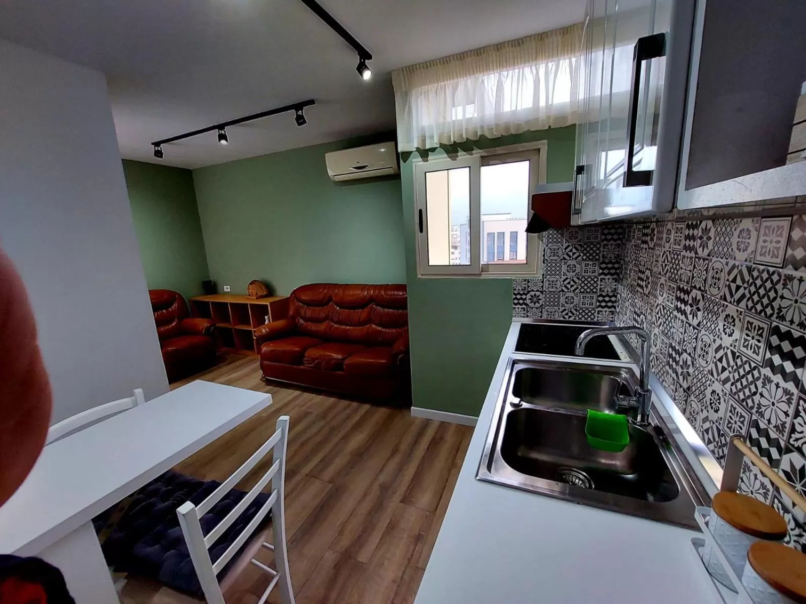 Kitchen or kitchenette in Signature Idea hotel