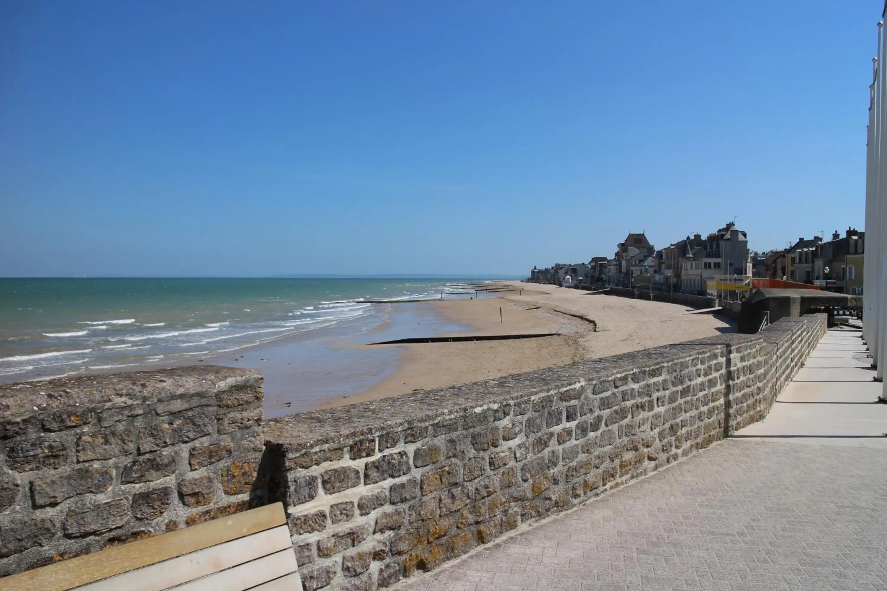 Beach in Le Saint-Aubin