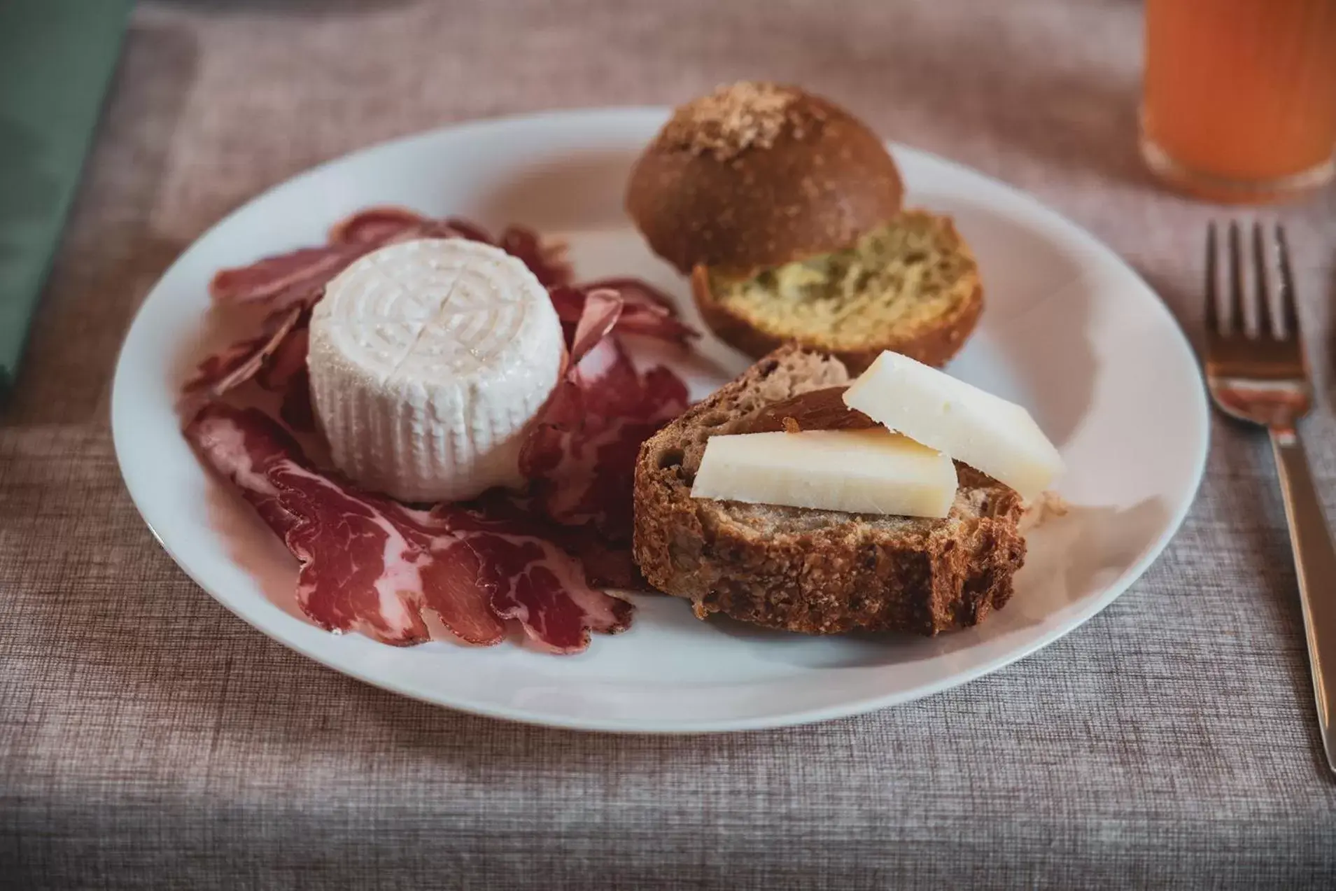 Food in Palazzo Fontana