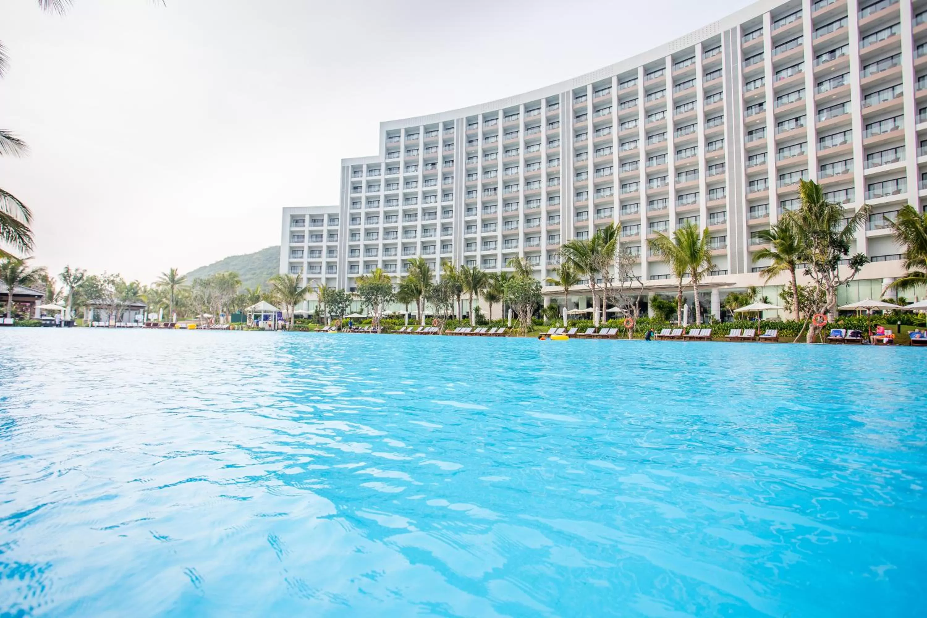 Swimming pool in Vinpearl Resort & Spa Nha Trang Bay