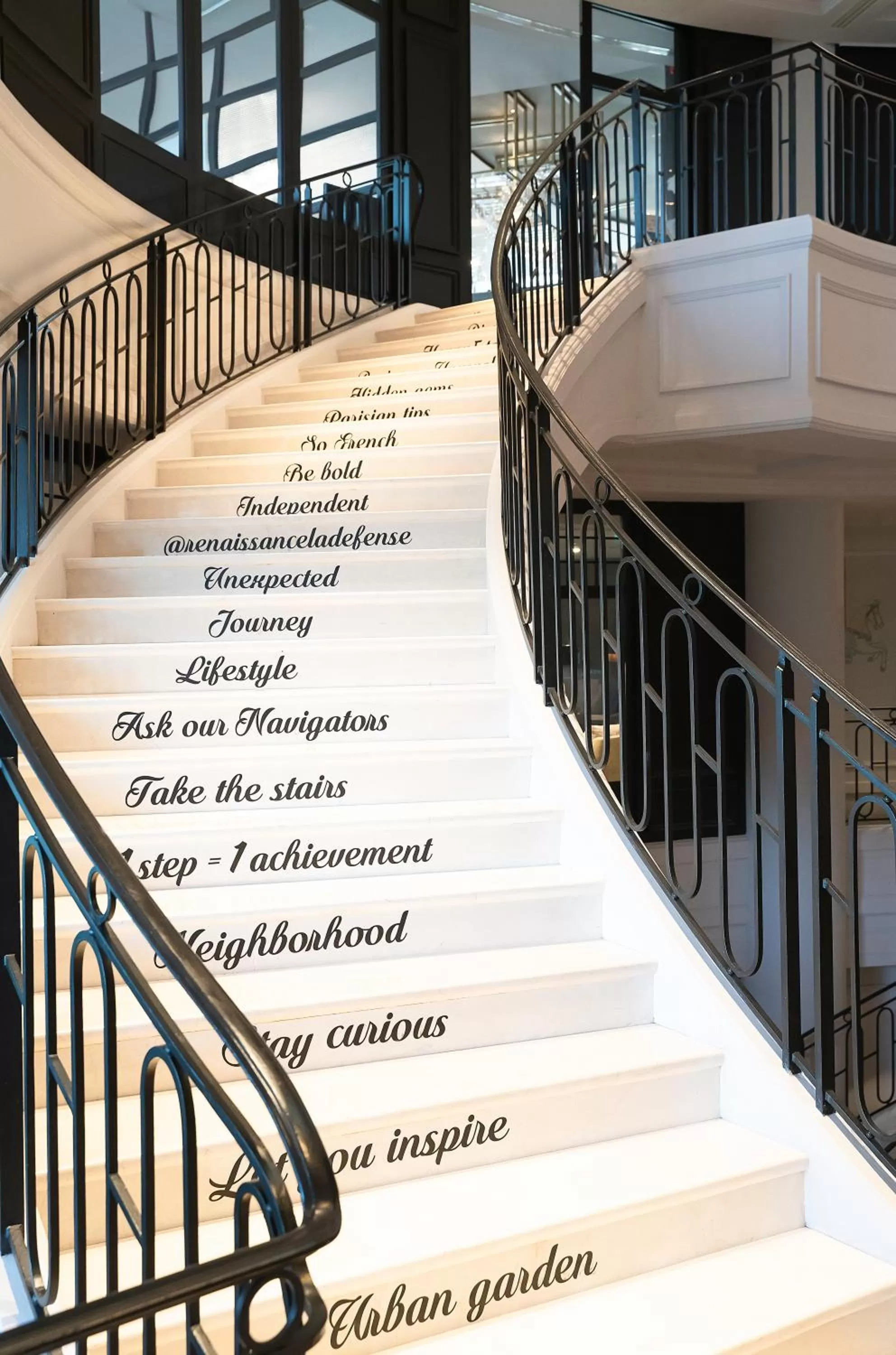 Renaissance Paris La Defense Hotel