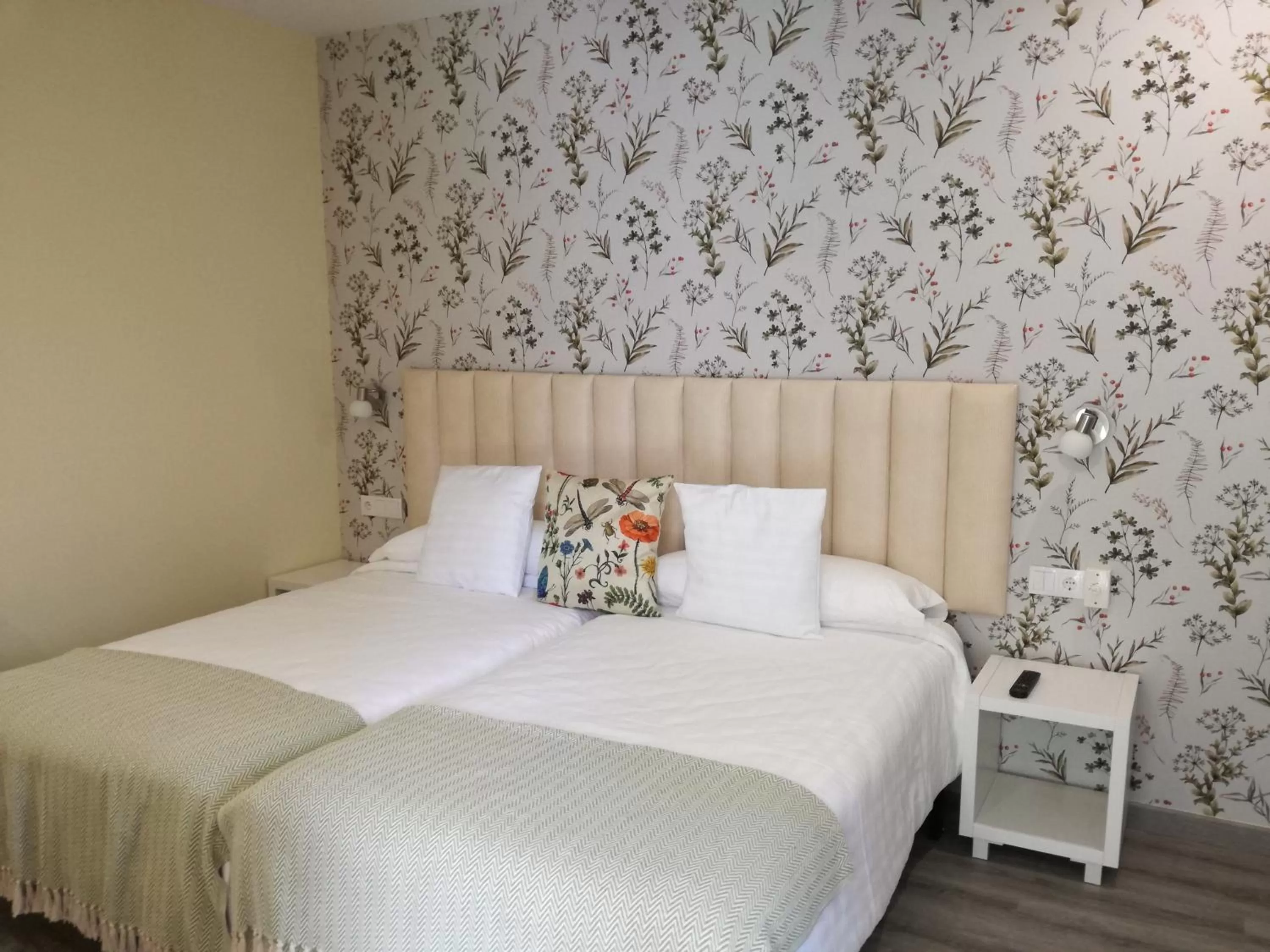 Photo of the whole room, Bed in Lar da Mota Boutique Hotel