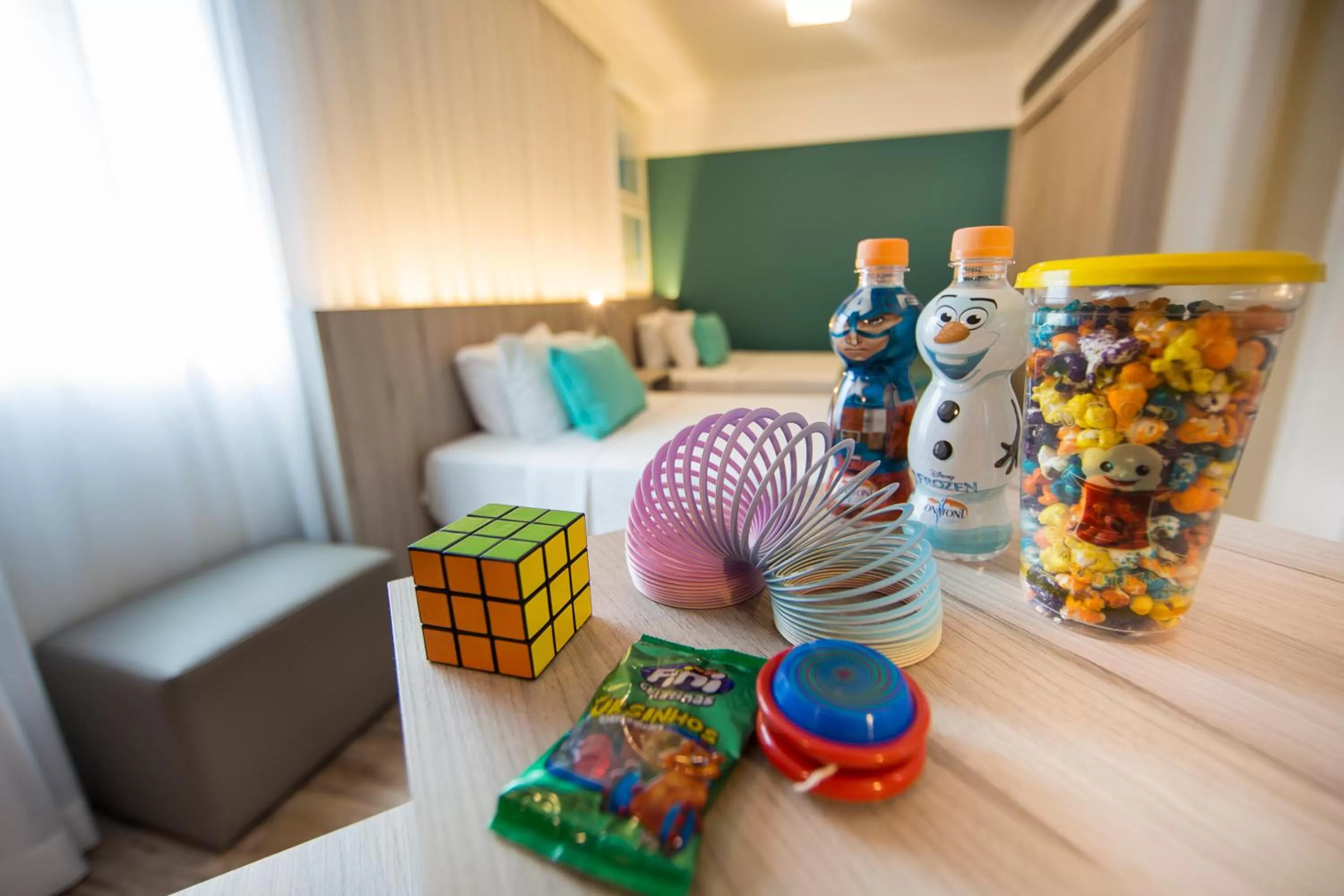 children in Radisson Oscar Freire