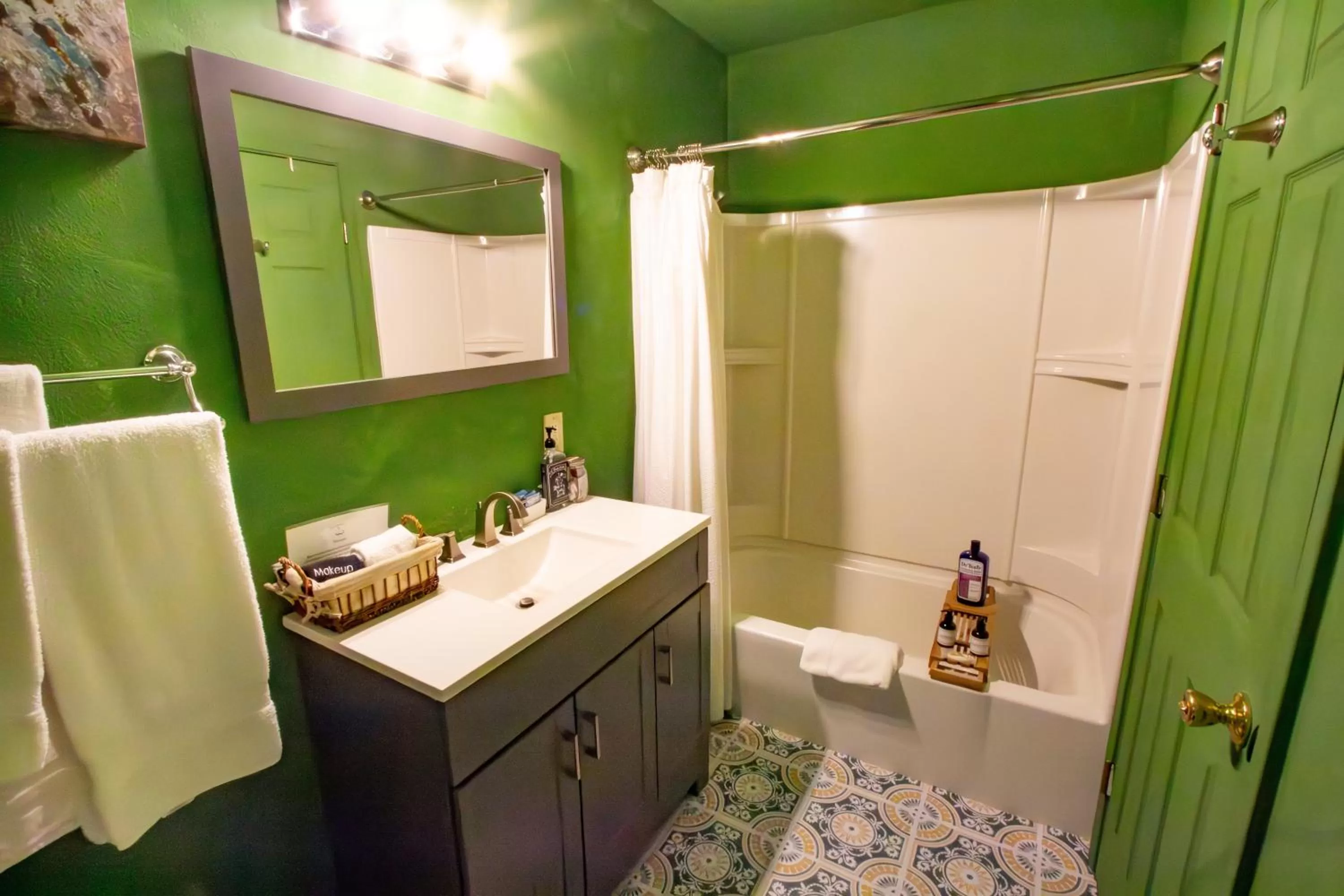 Shower, Bathroom in A Barn At The Quarry