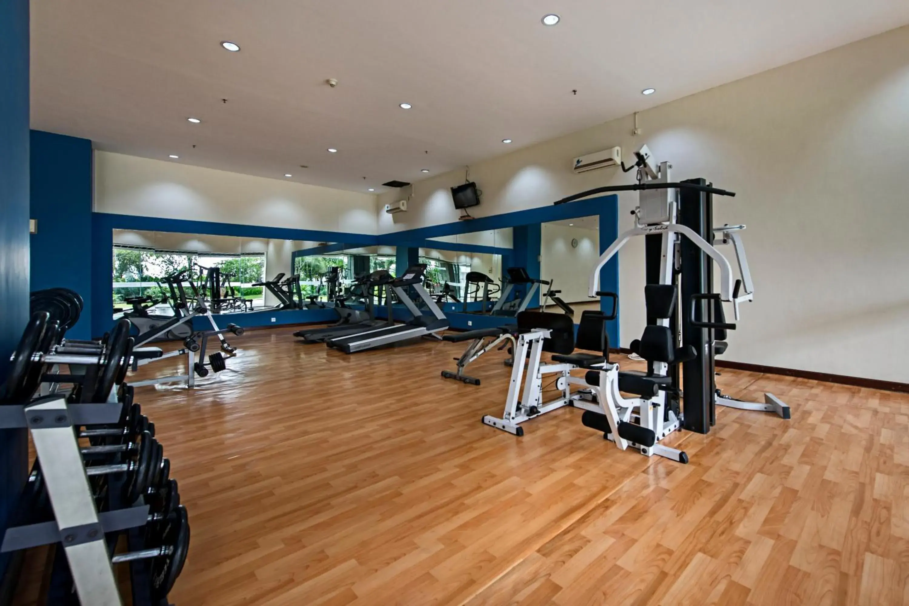 Fitness centre/facilities, Fitness Center/Facilities in Grand Whiz Poins Square Simatupang