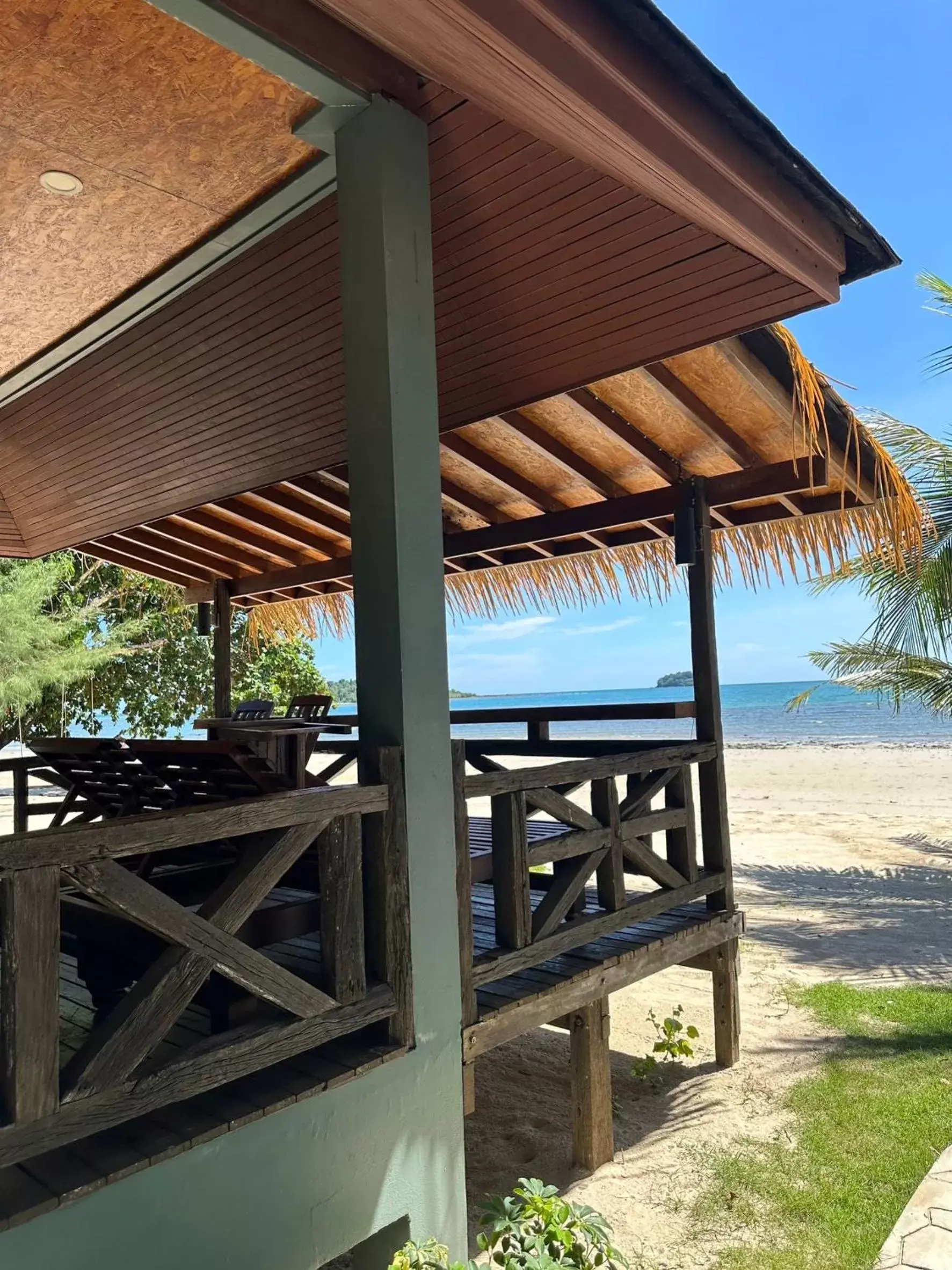 Property building in Kai Bae Beach Resort Koh Chang Property building in Kai Bae Beach Resort Koh Chang
