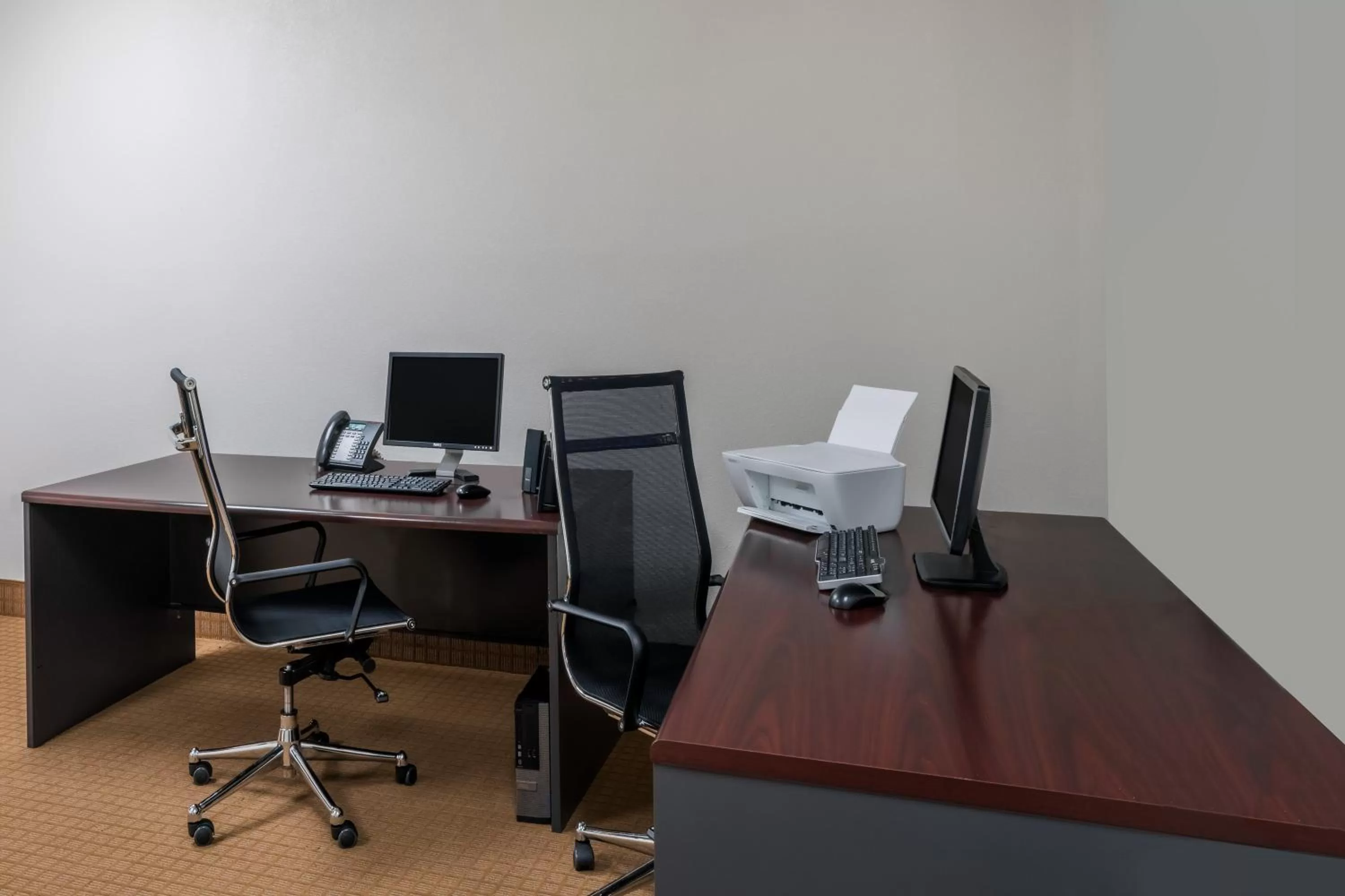 Business facilities in Wingate by Wyndham Bowling Green