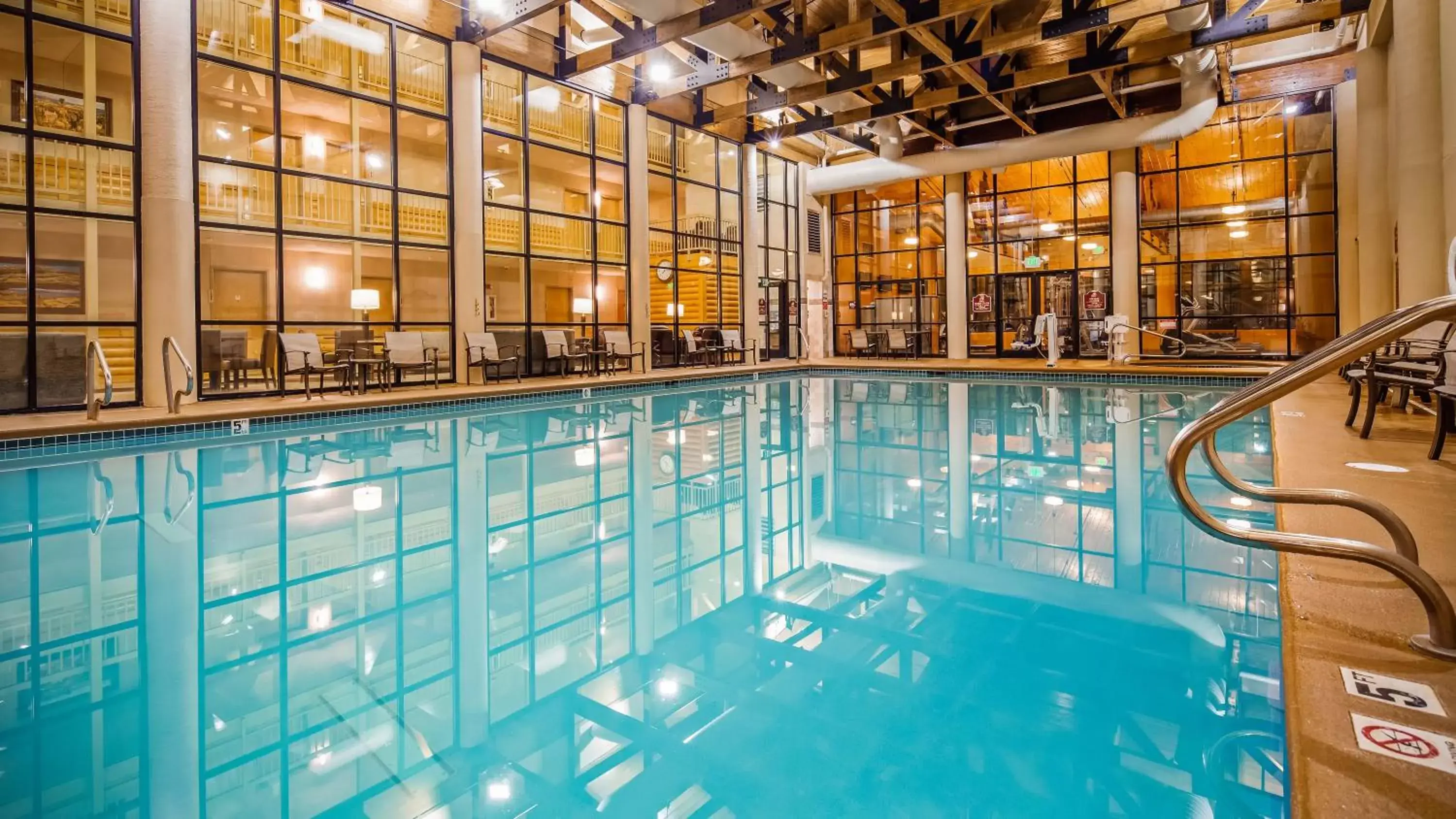 , Swimming Pool in Best Western PLUS Ruby's Inn